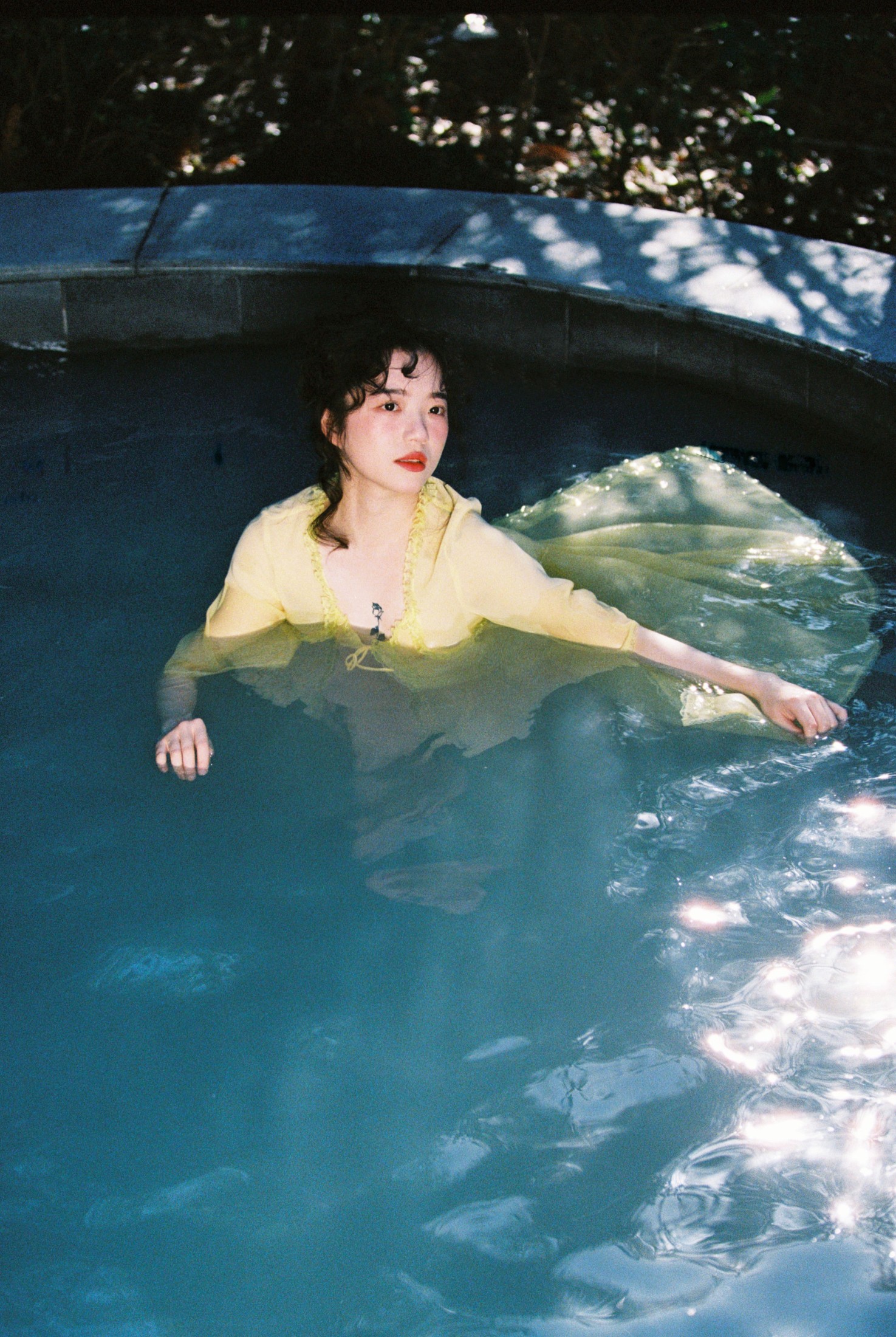 诗诗 – 《慵懒时刻》[22P]