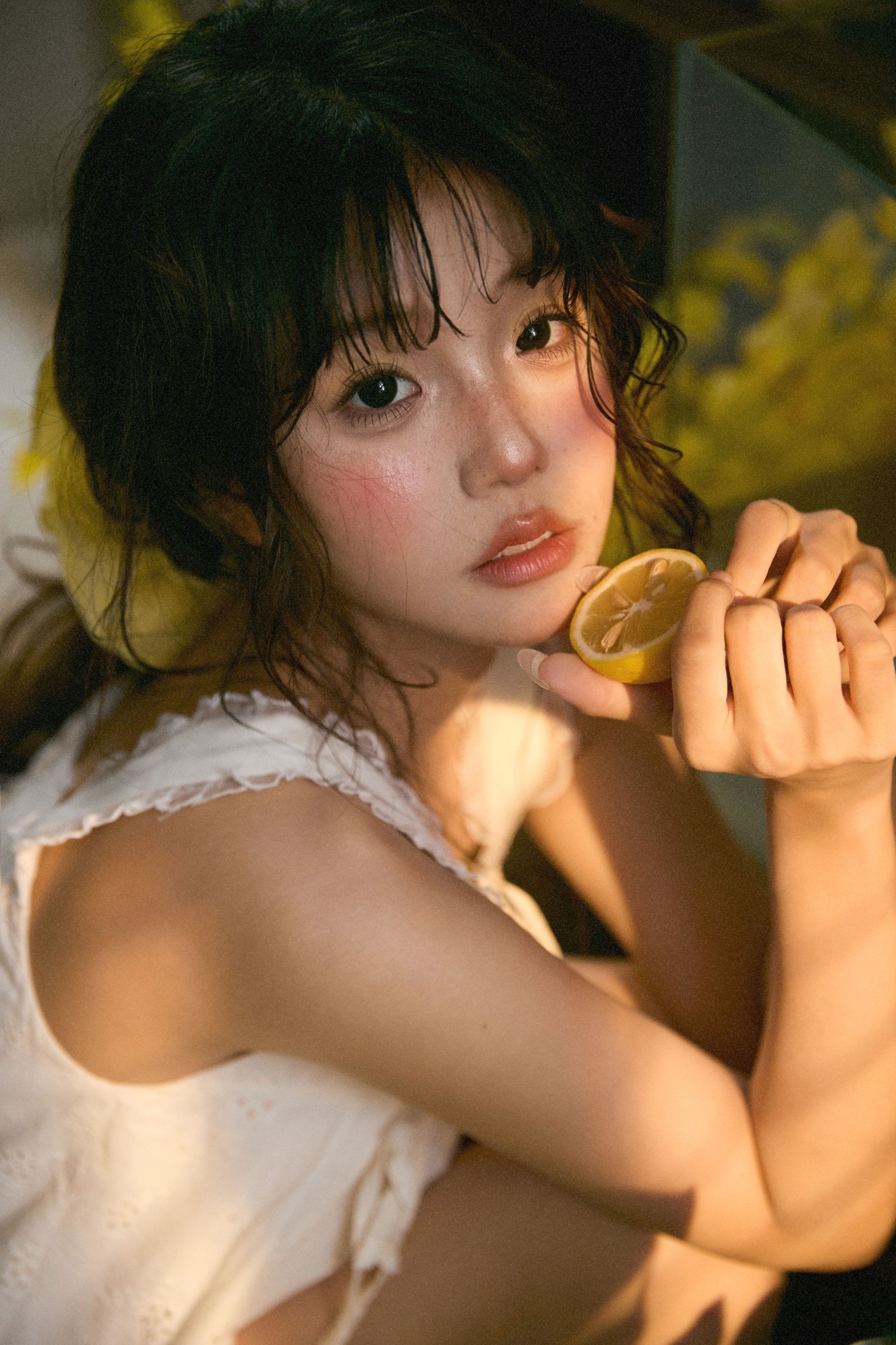 小欣一一 – 《柠檬味的夏天》[13P]