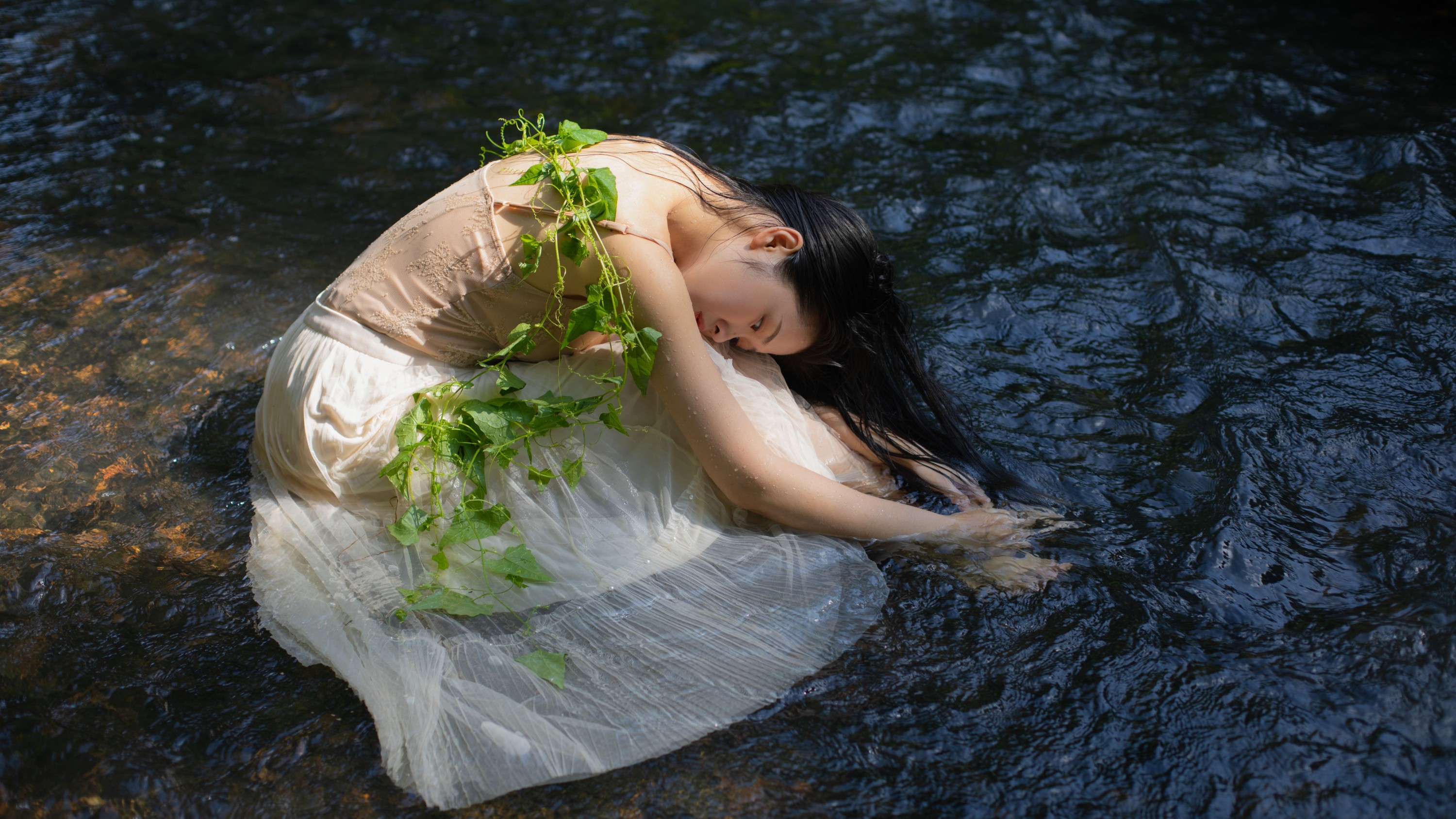 千羽 – 《细水长流》[13P]