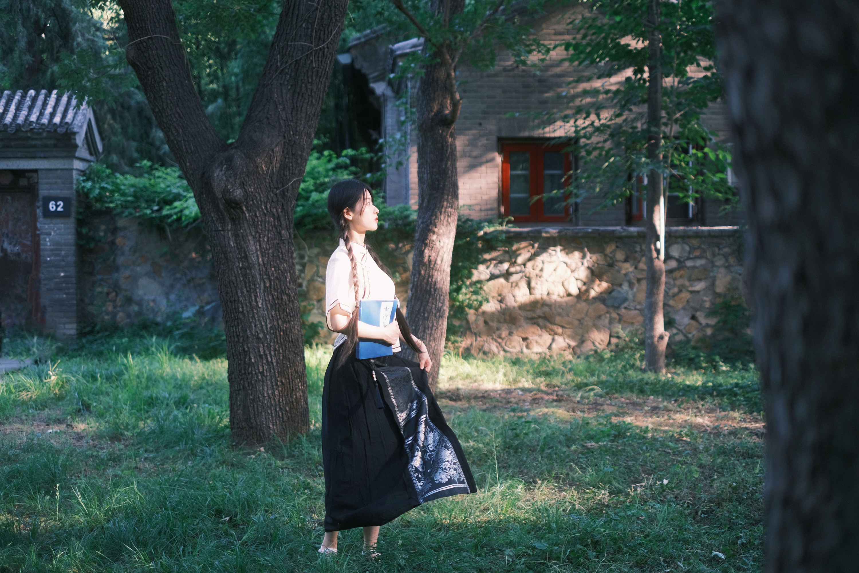 徐嘉悦 – 《百年前的女大学生》[30P]