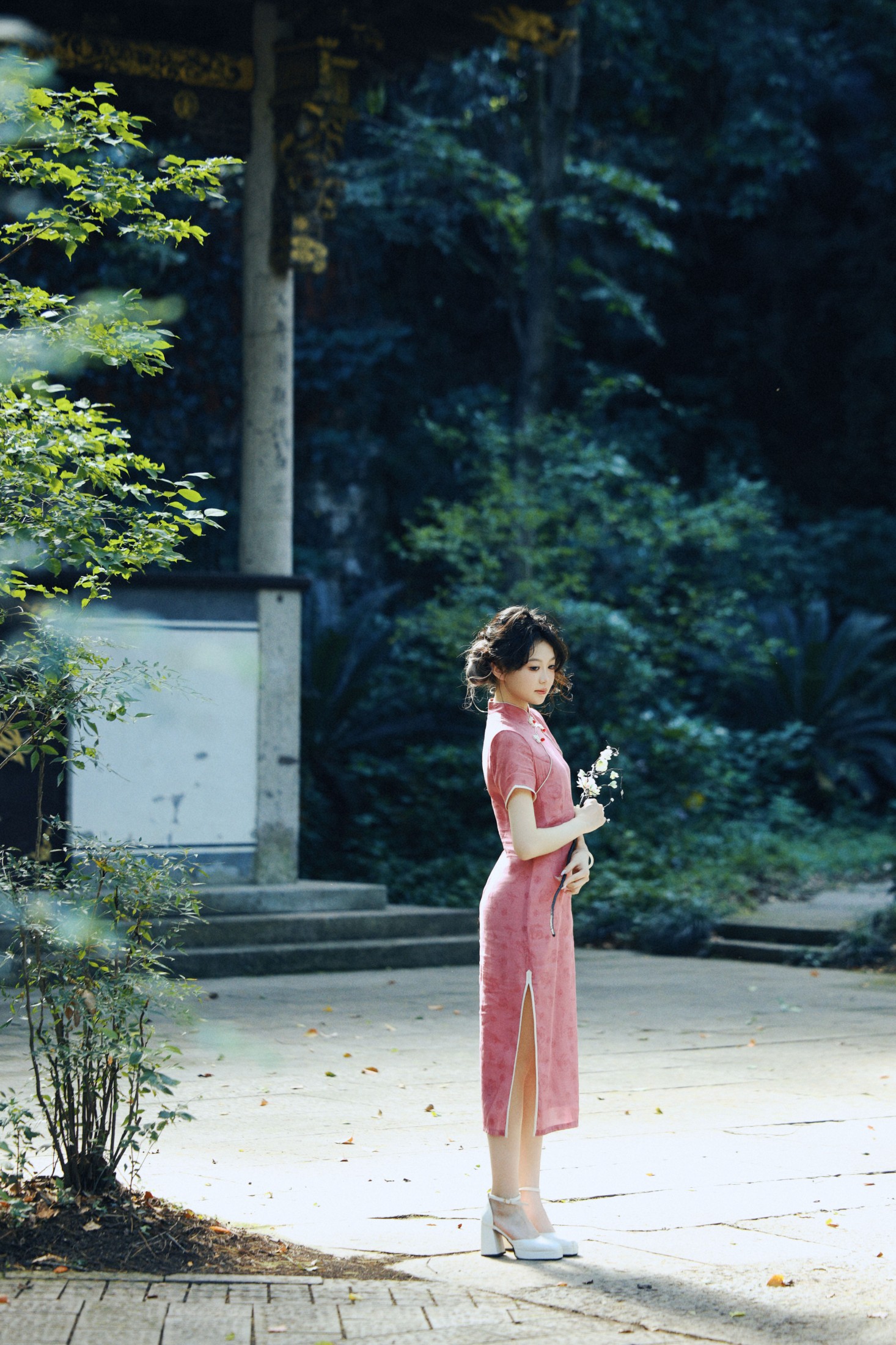 晨曦 – 《气质如兰 江南旗袍》[26P]