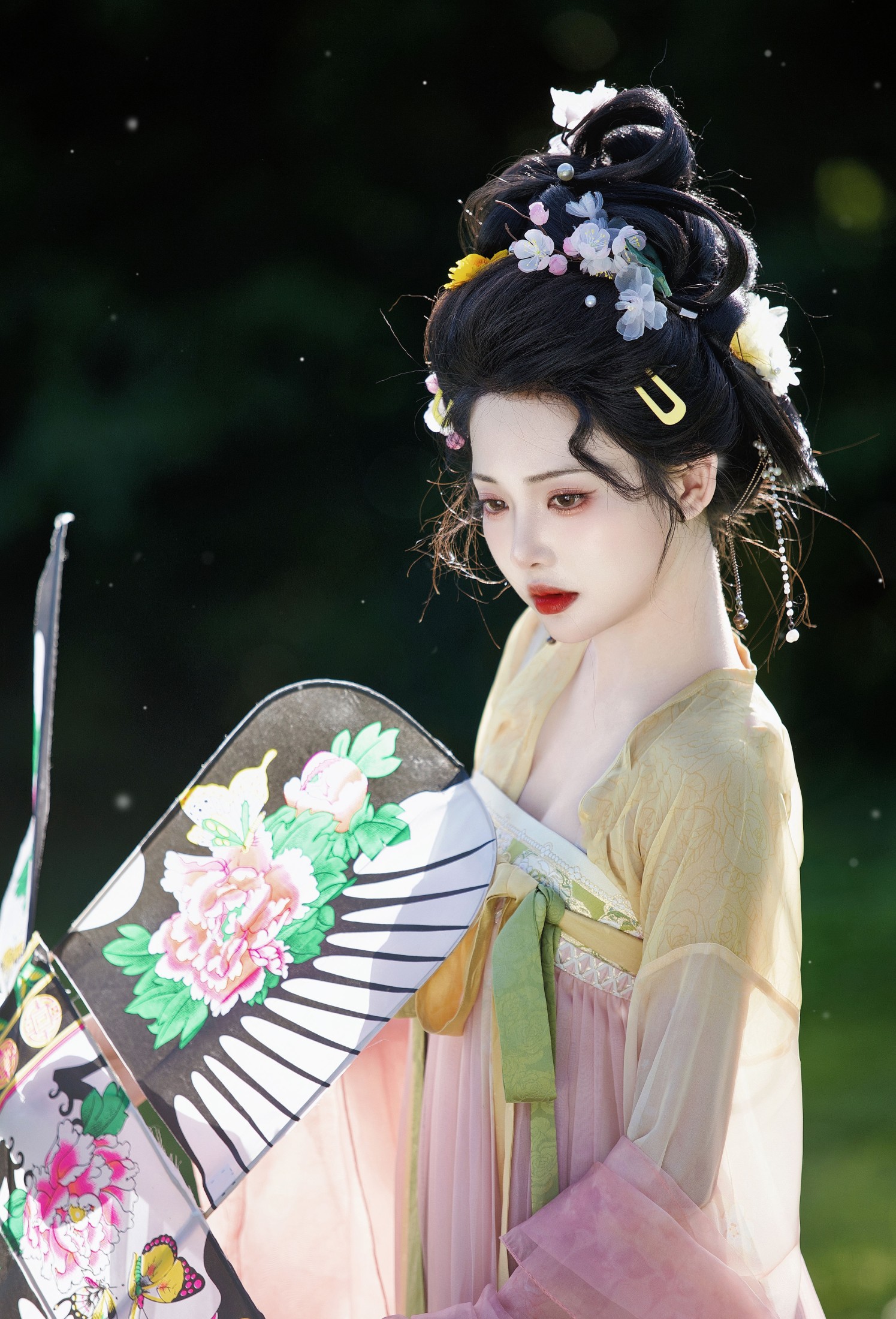 半日闲 – 《春日宴》[15P]