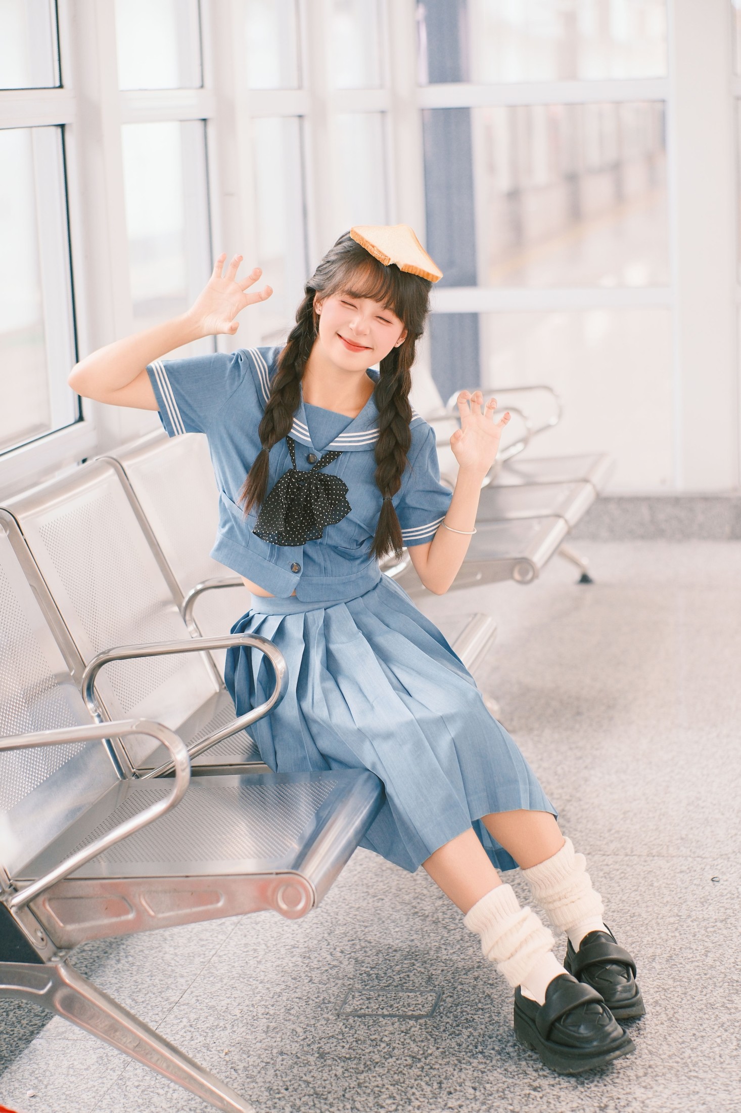 夏芋小年 – 《蓝色系jk》[19P]