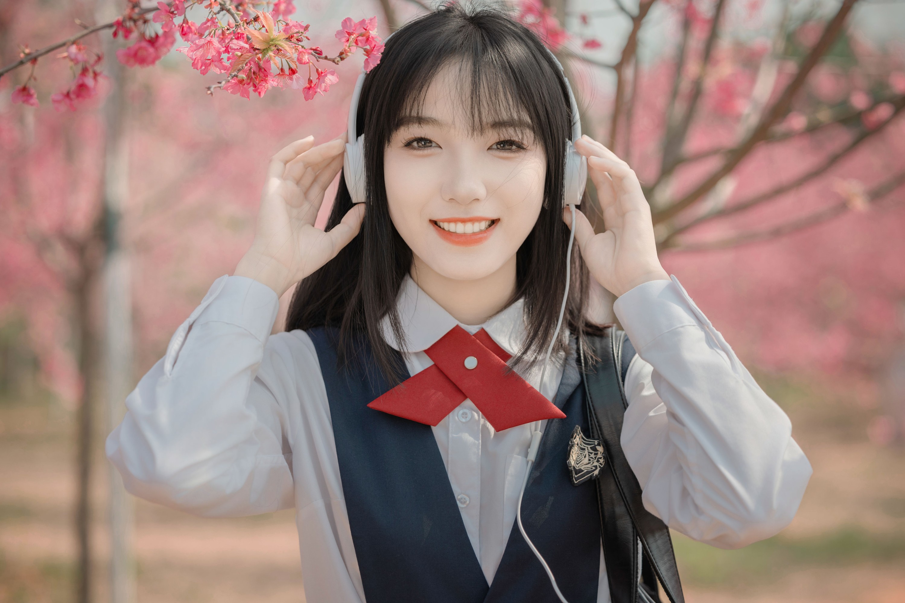 简小橙 – 《樱花树下》[27P]