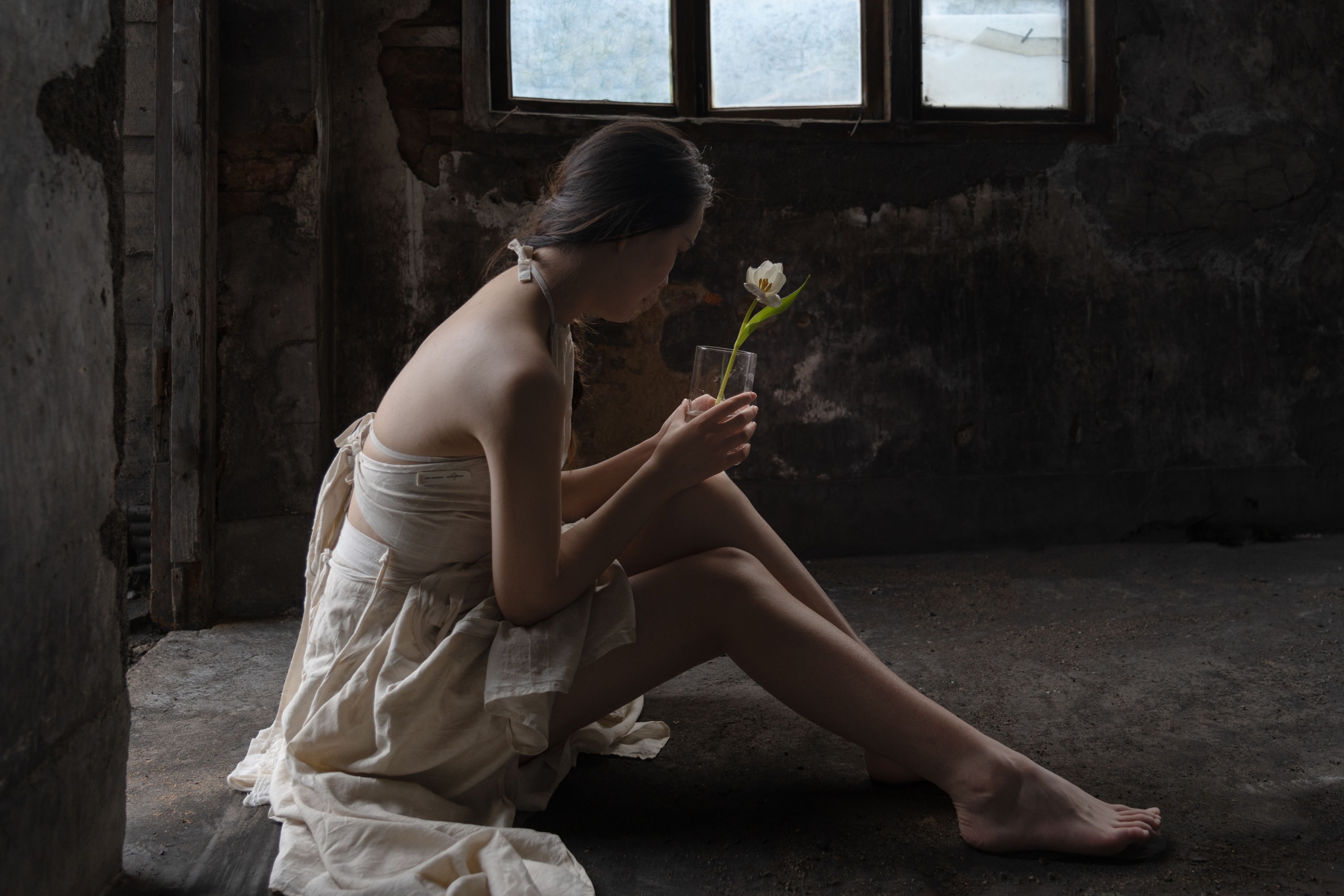 雨琦 – 《我扎根于地，但枝叶随风》[16P] 插图3