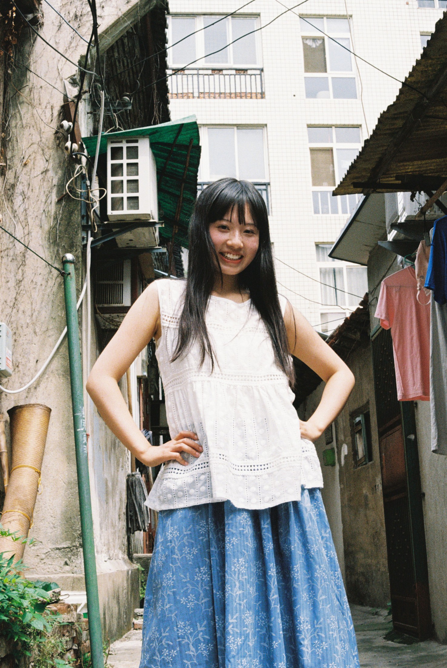 年兹 – 《青提味的夏天》[17P]