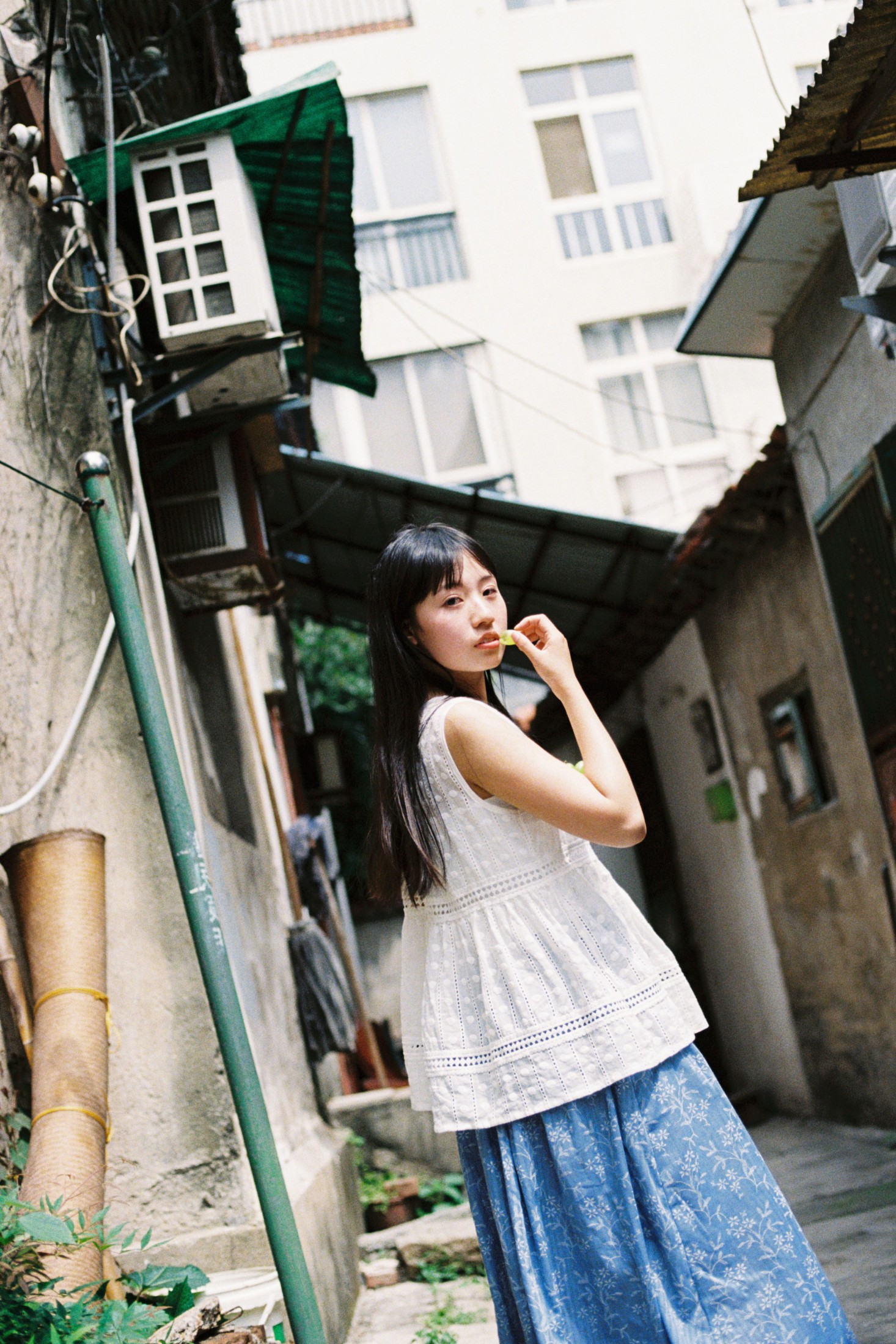 年兹 – 《青提味的夏天》[17P]