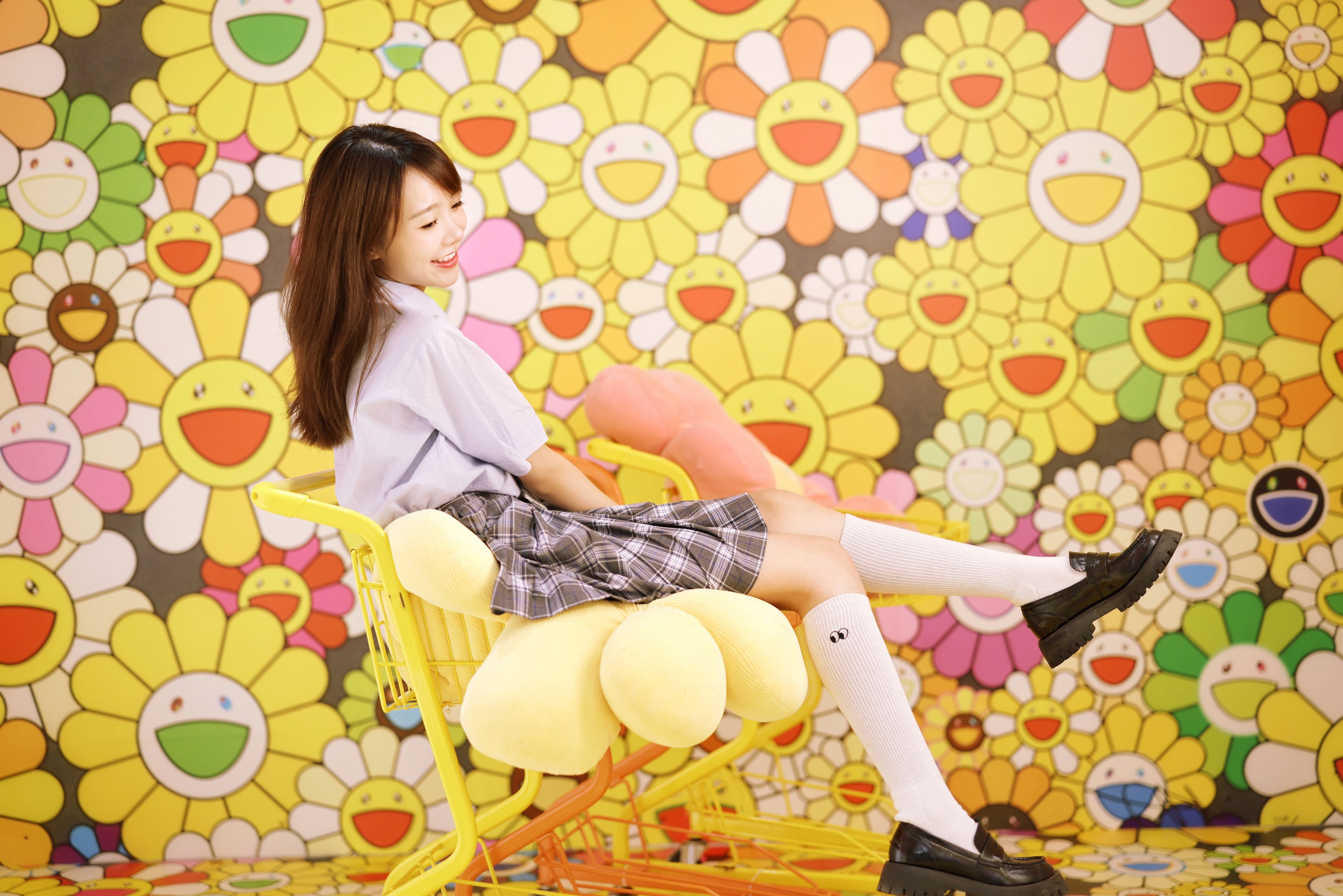 鸭鸭 – 《淘气游乐场》[28P]