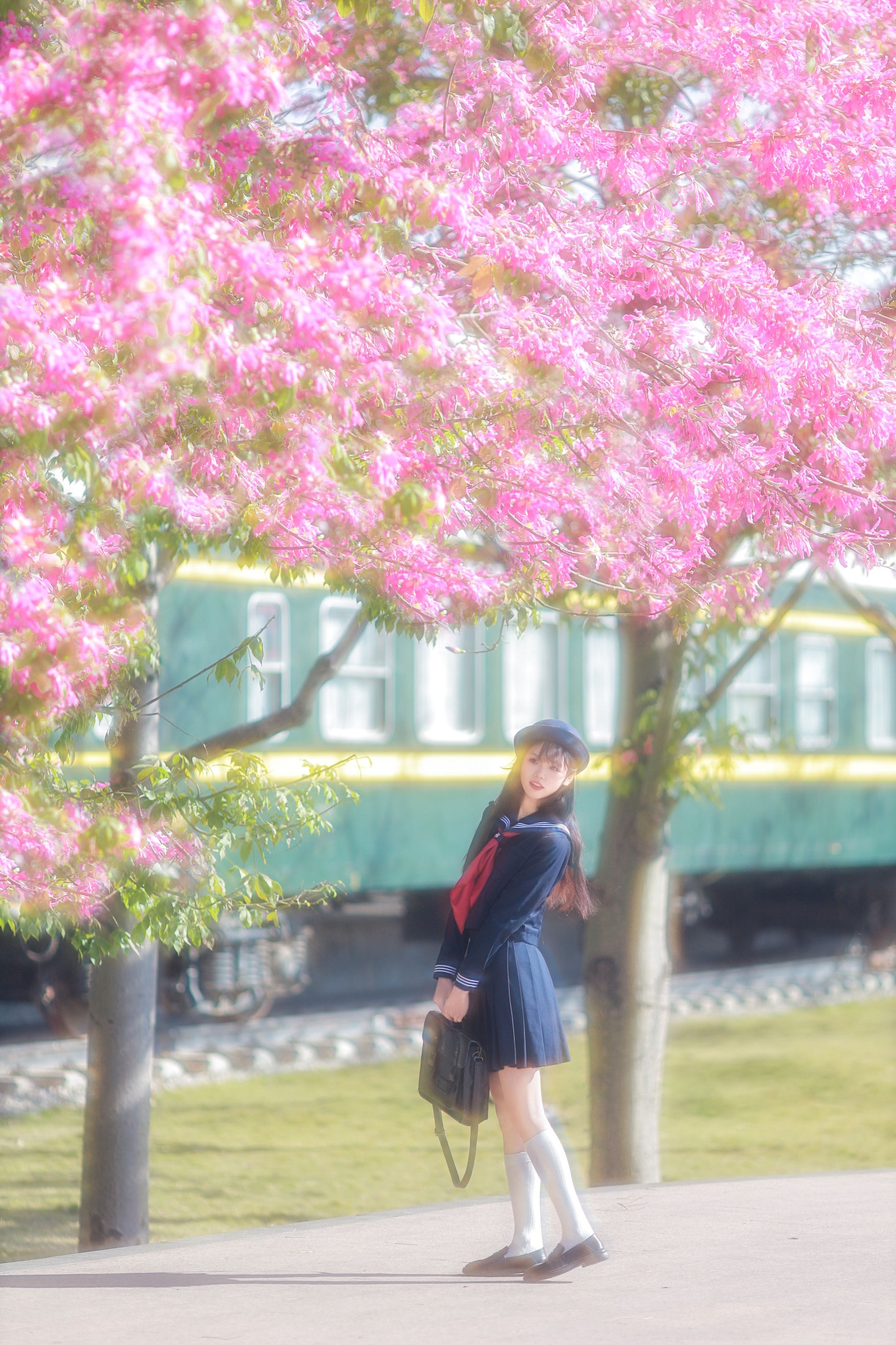 Fish-Lam – 《像漫画里的场景》[18P]