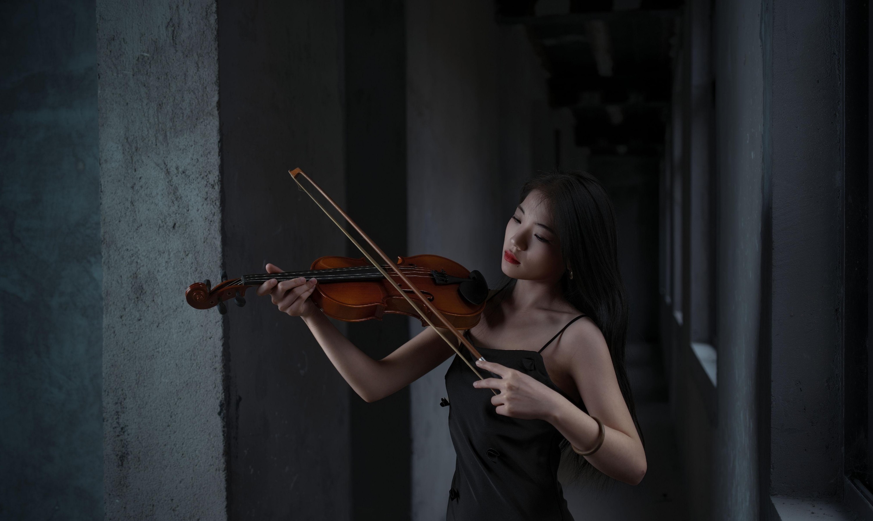 小七 – 《废墟中的小提琴少女》[14P] 插图2