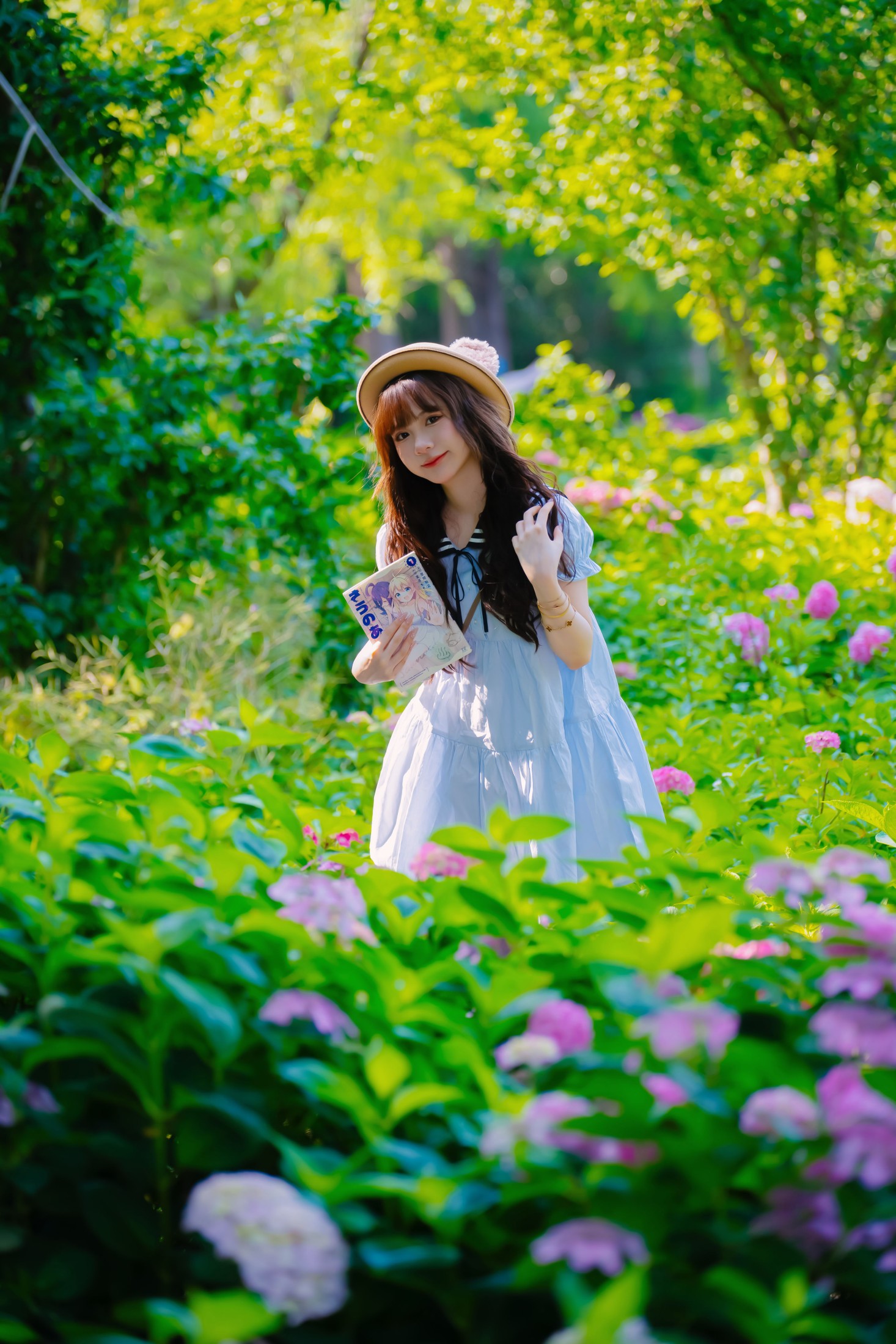 香菇菜包 – 《抱着童话书跌进滨江森林的红色绣球梦境！》[33P]