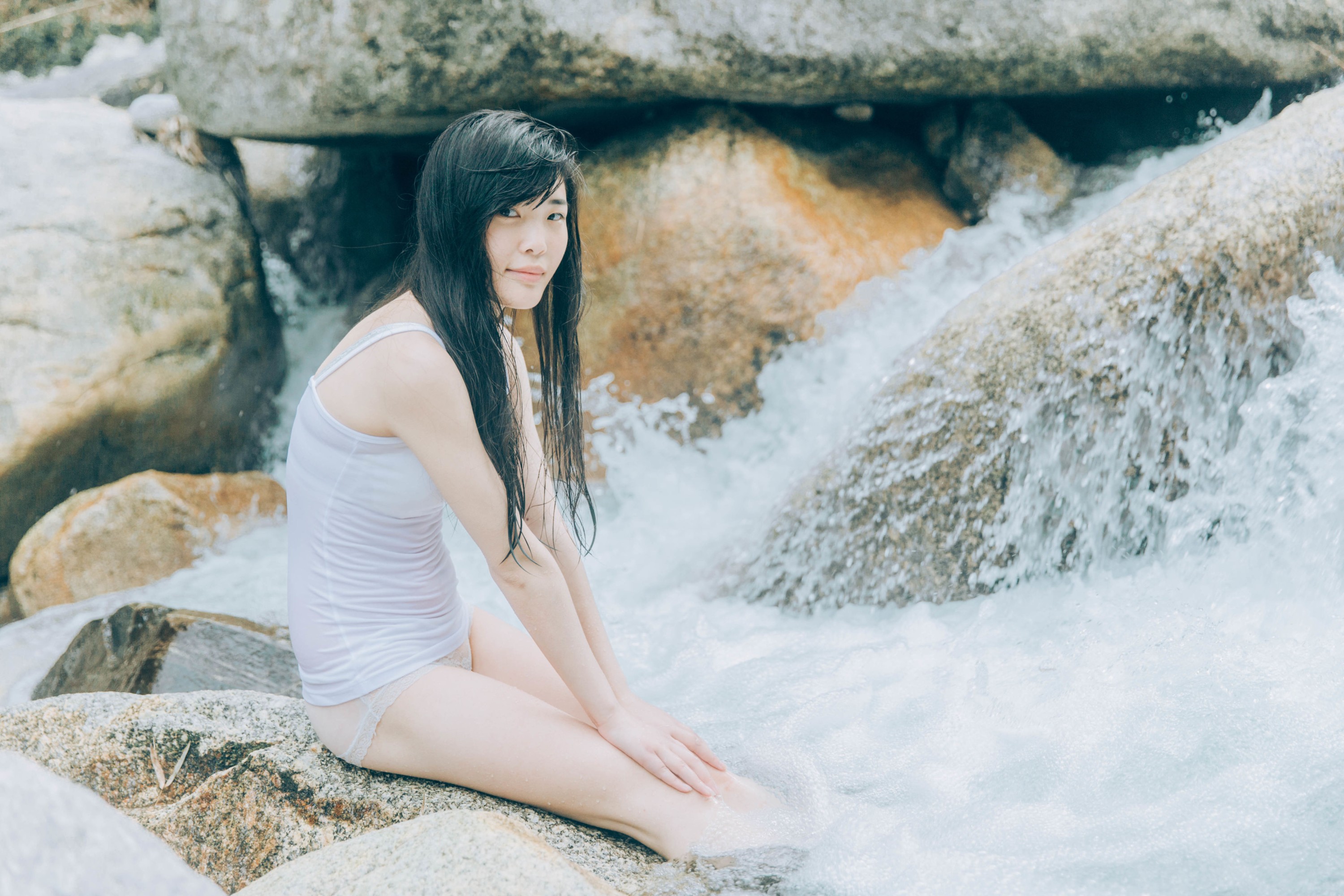 琳琳 – 《水边的阿狄丽娜》[20P]