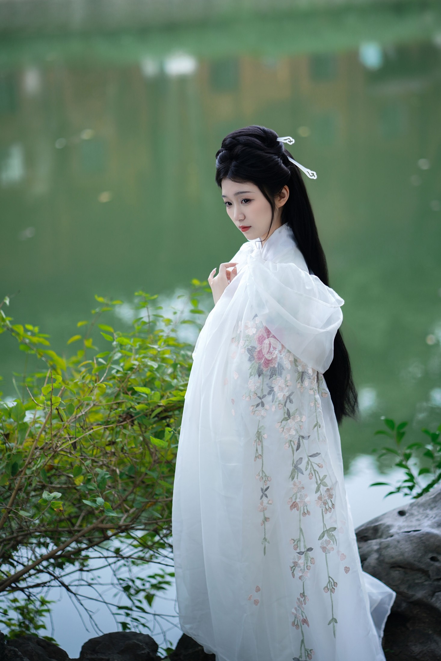 梓榆喝点甜的呀 – 《清光》[14P]