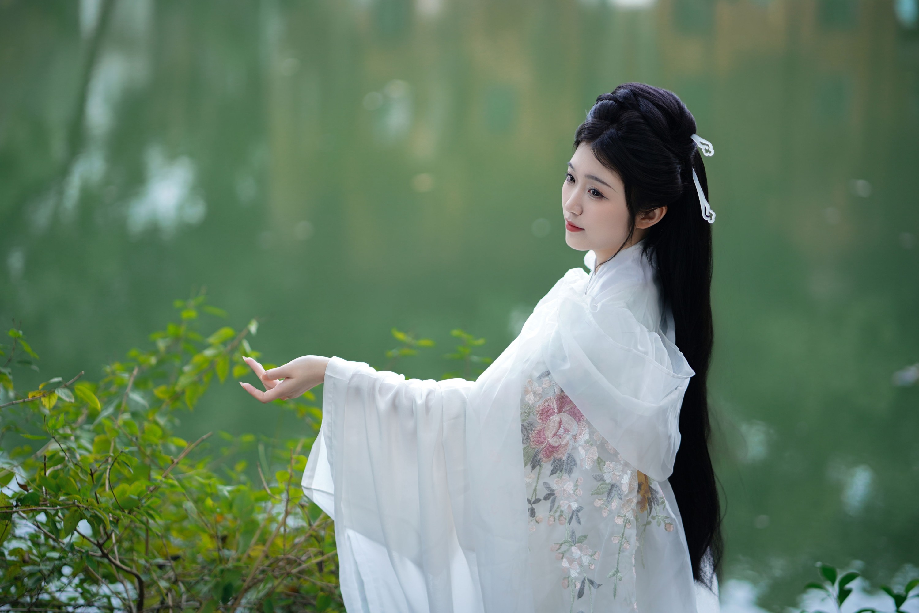 梓榆喝点甜的呀 – 《清光》[14P]