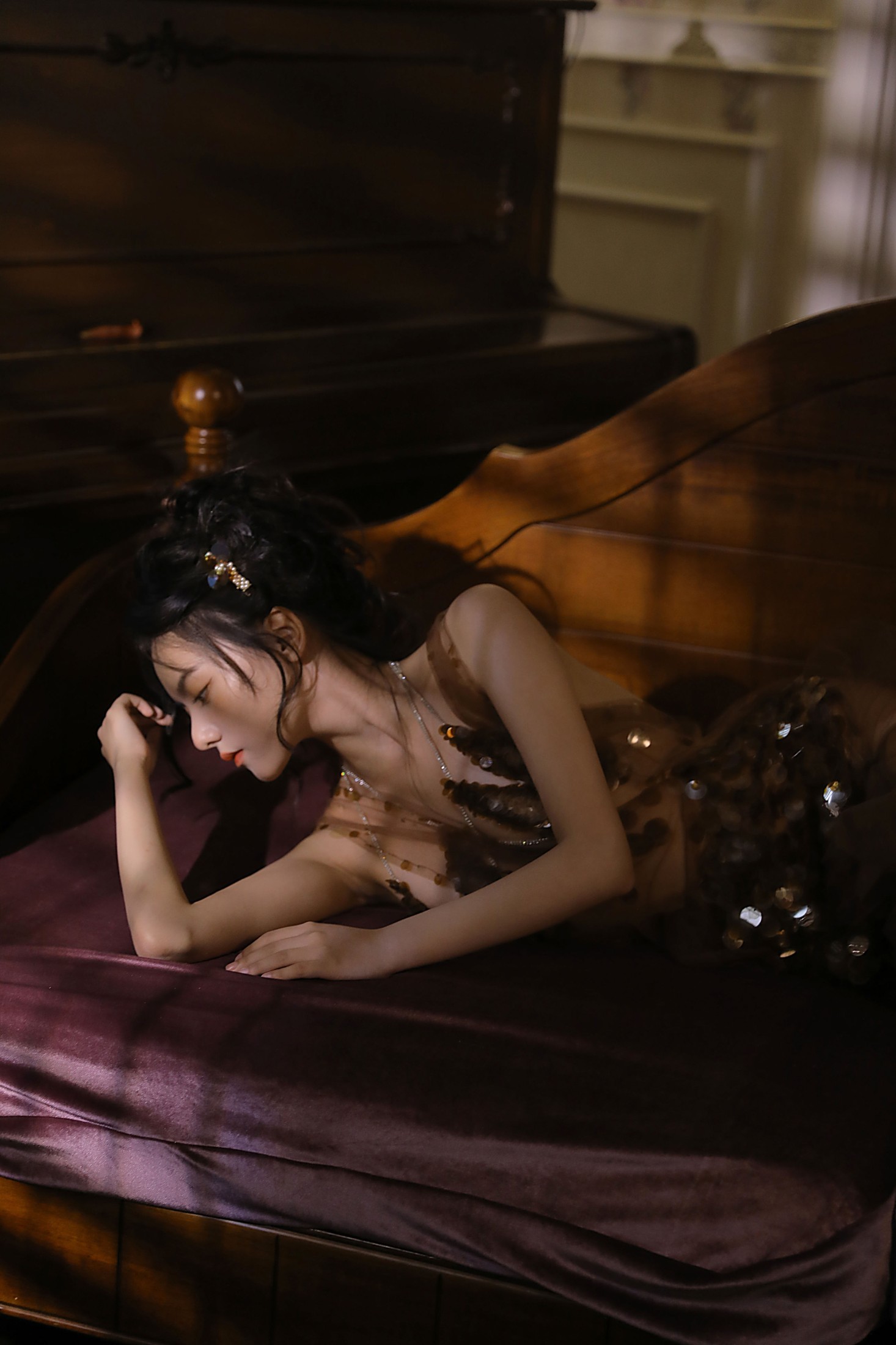 Fifi轩- – 《碎落的金色》[16P]