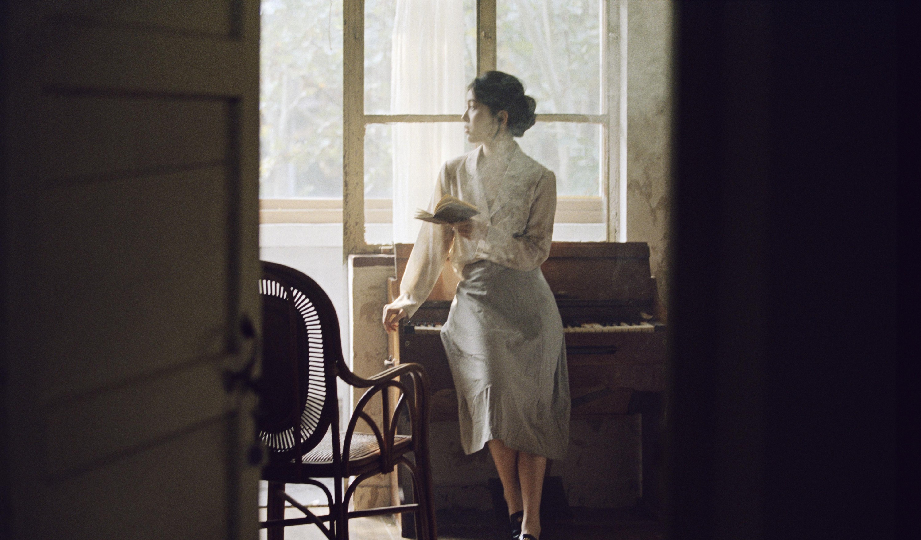 陈子翮 – 《如烟》[36P]