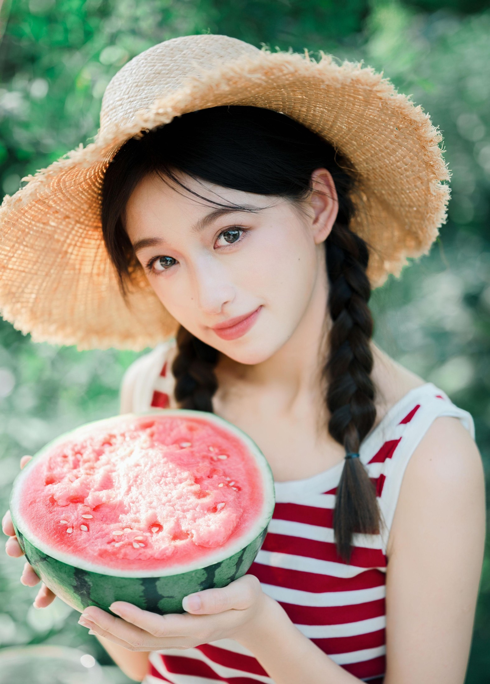 林淼鑫 – 《夏日少女与红西瓜》[17P] 插图2