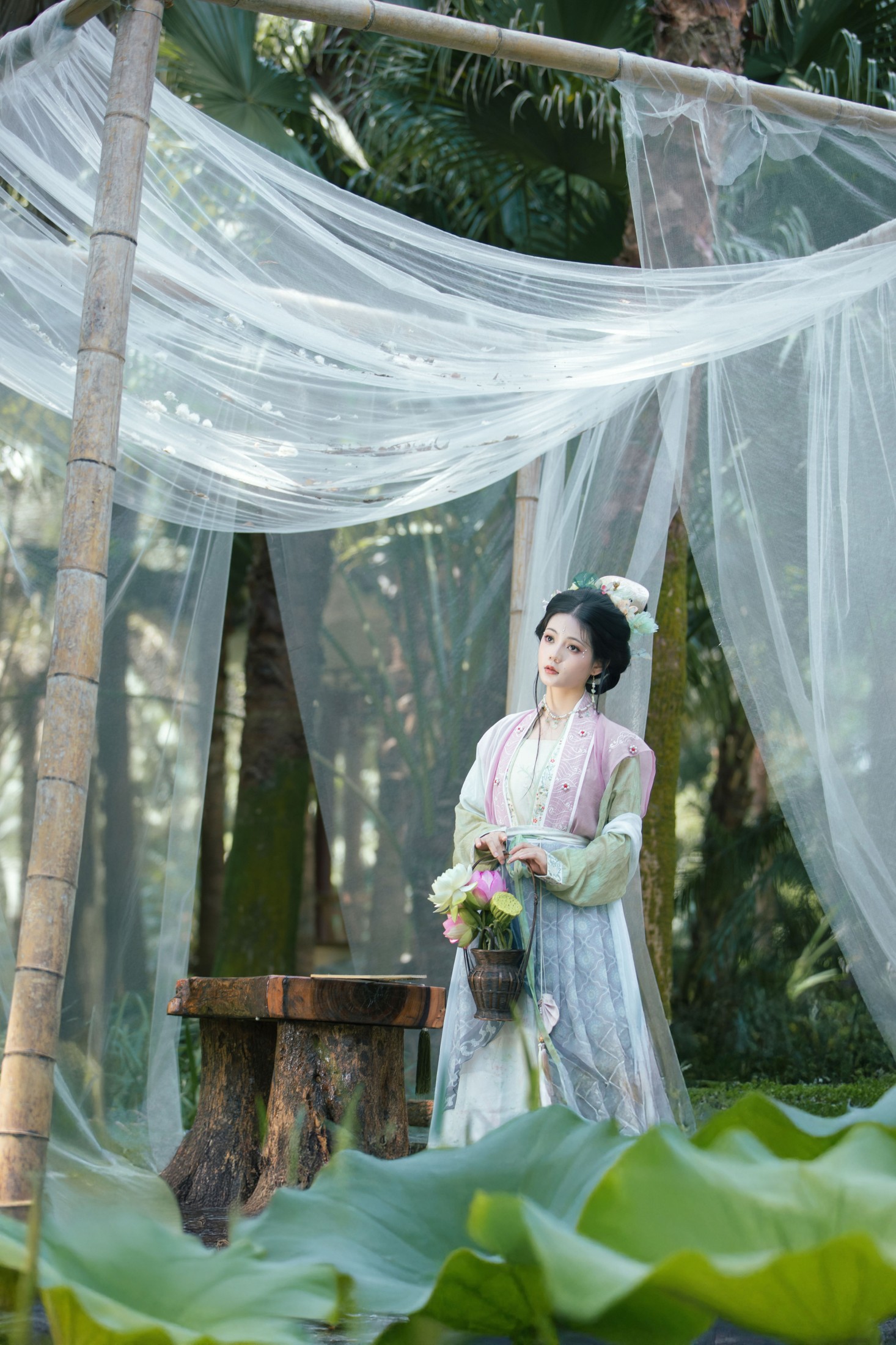 吴莹琨琨 – 《半篓春》[27P]