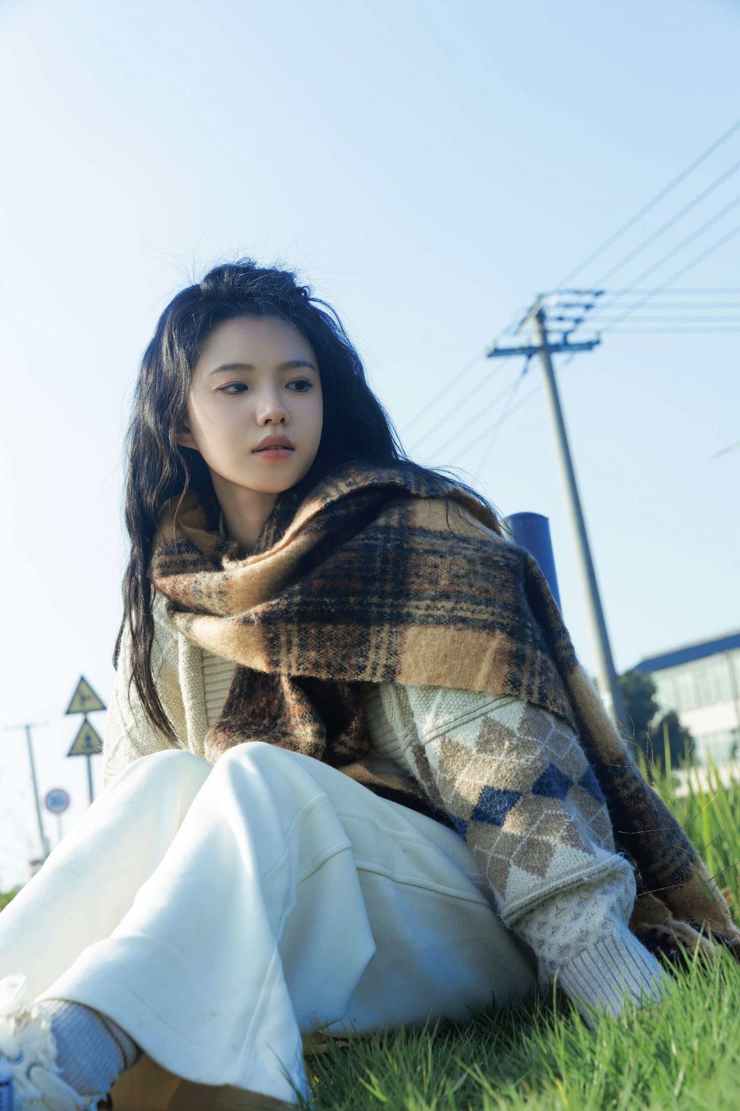 露露 – 《田野里的自由感》[13P]