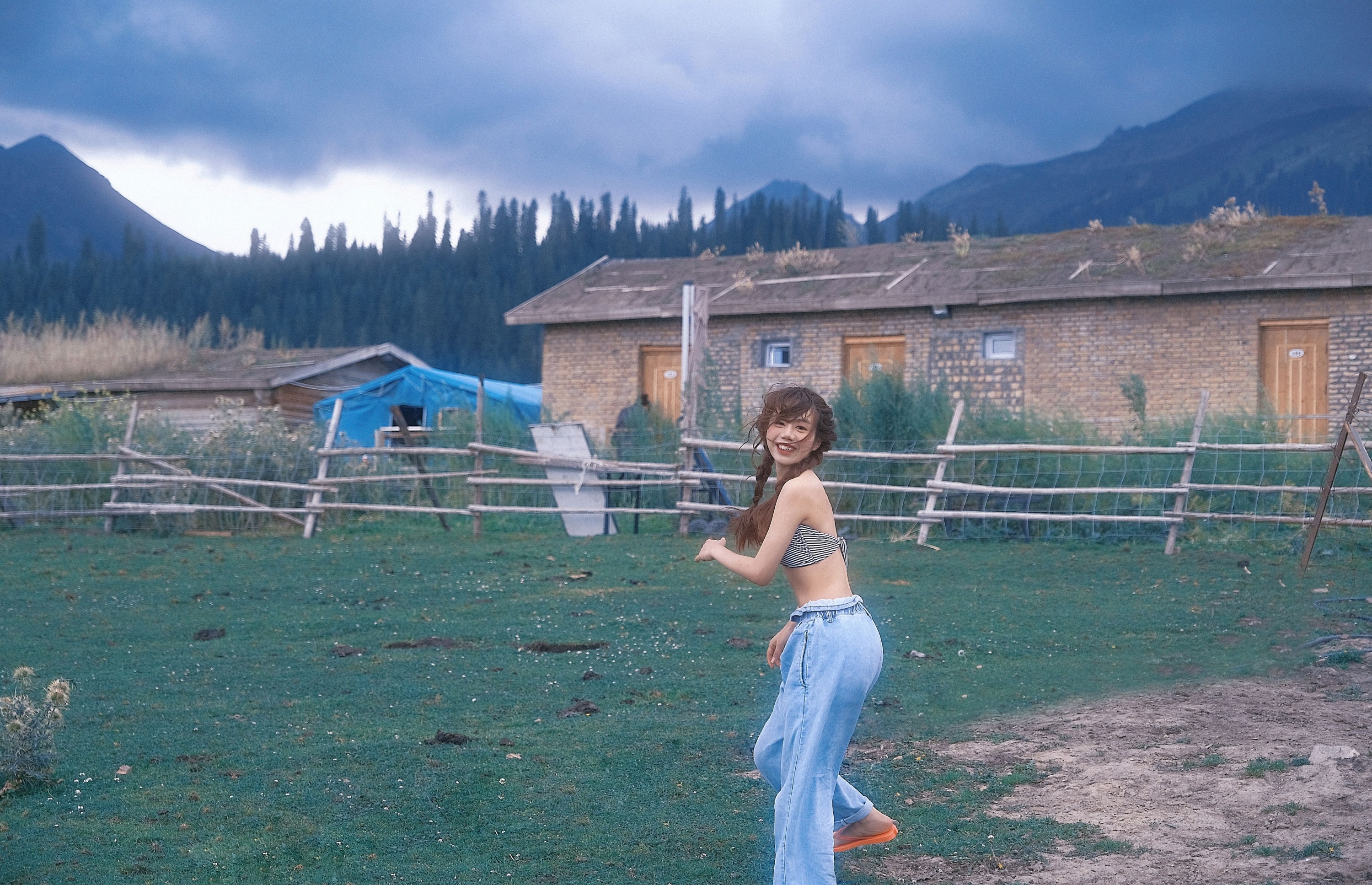 祝勺子 – 《赶在下雨之前》[23P]