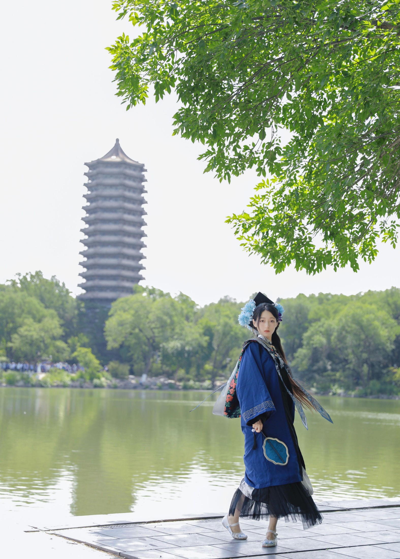 徐嘉悦 – 《女子享有受教育的权利不过百年》[32P] 插图2