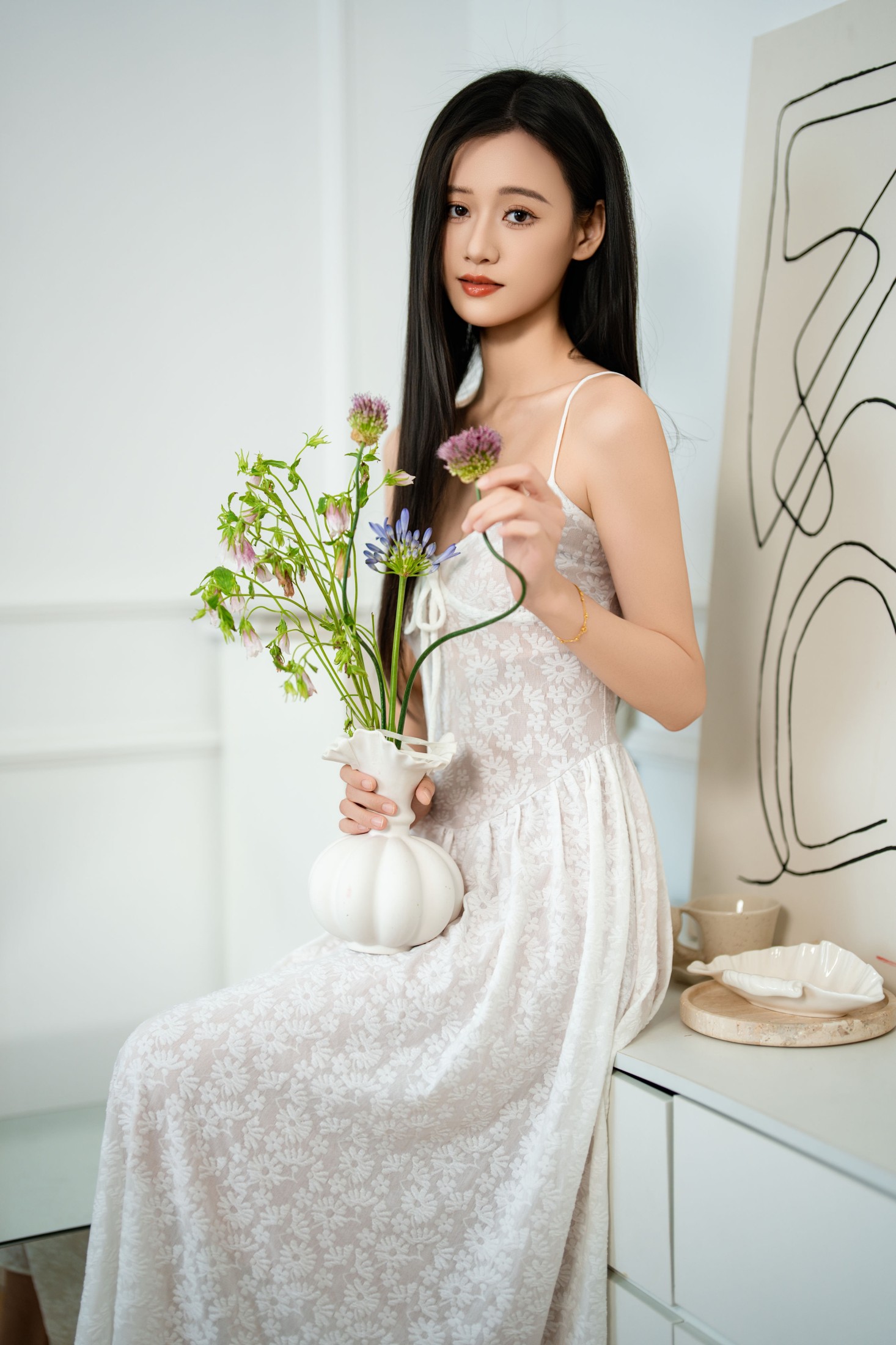 晓晓 – 《白色纱裙》[44P]