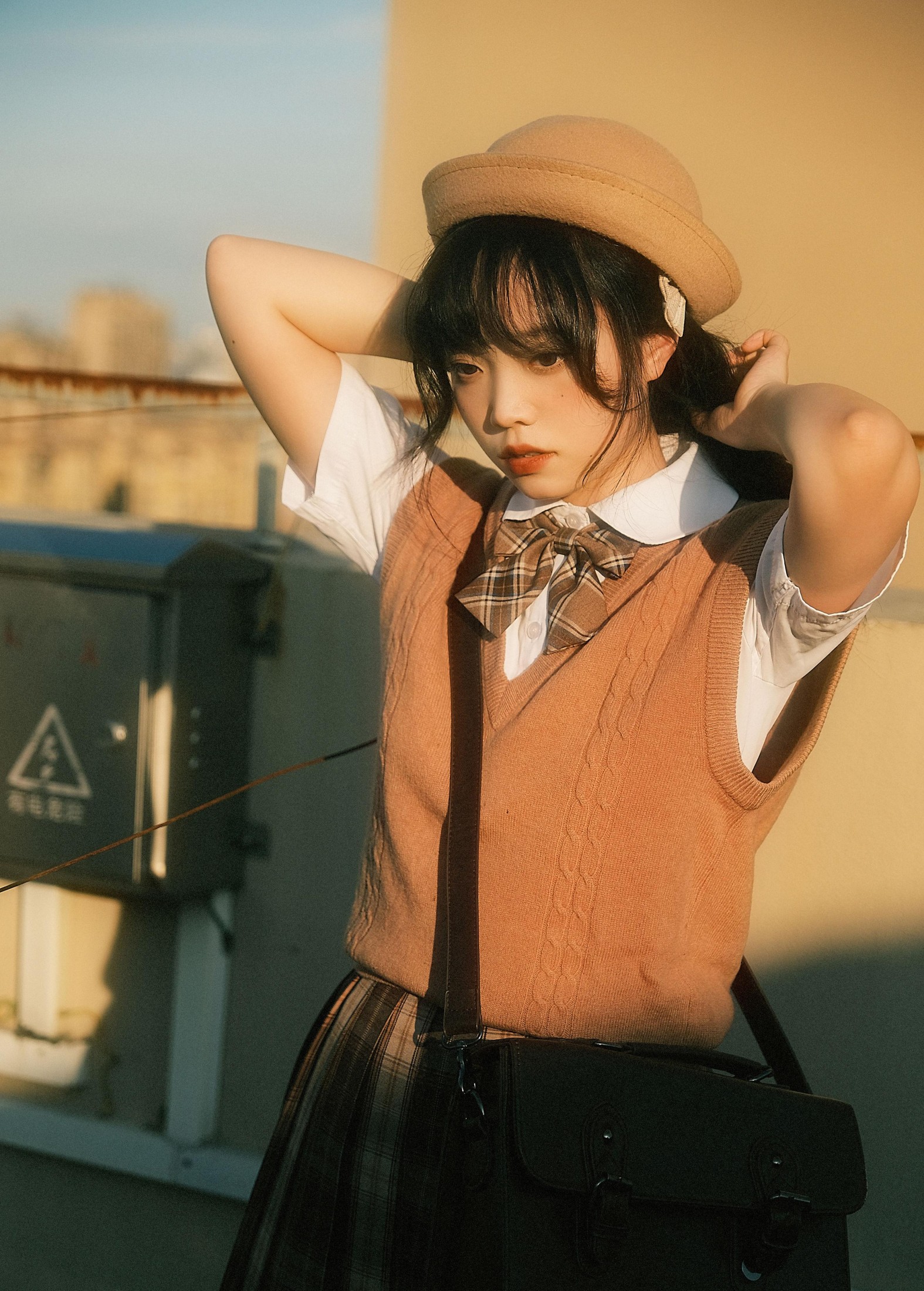 贝贝不睡觉 – 《橘子味的日落》[32P]