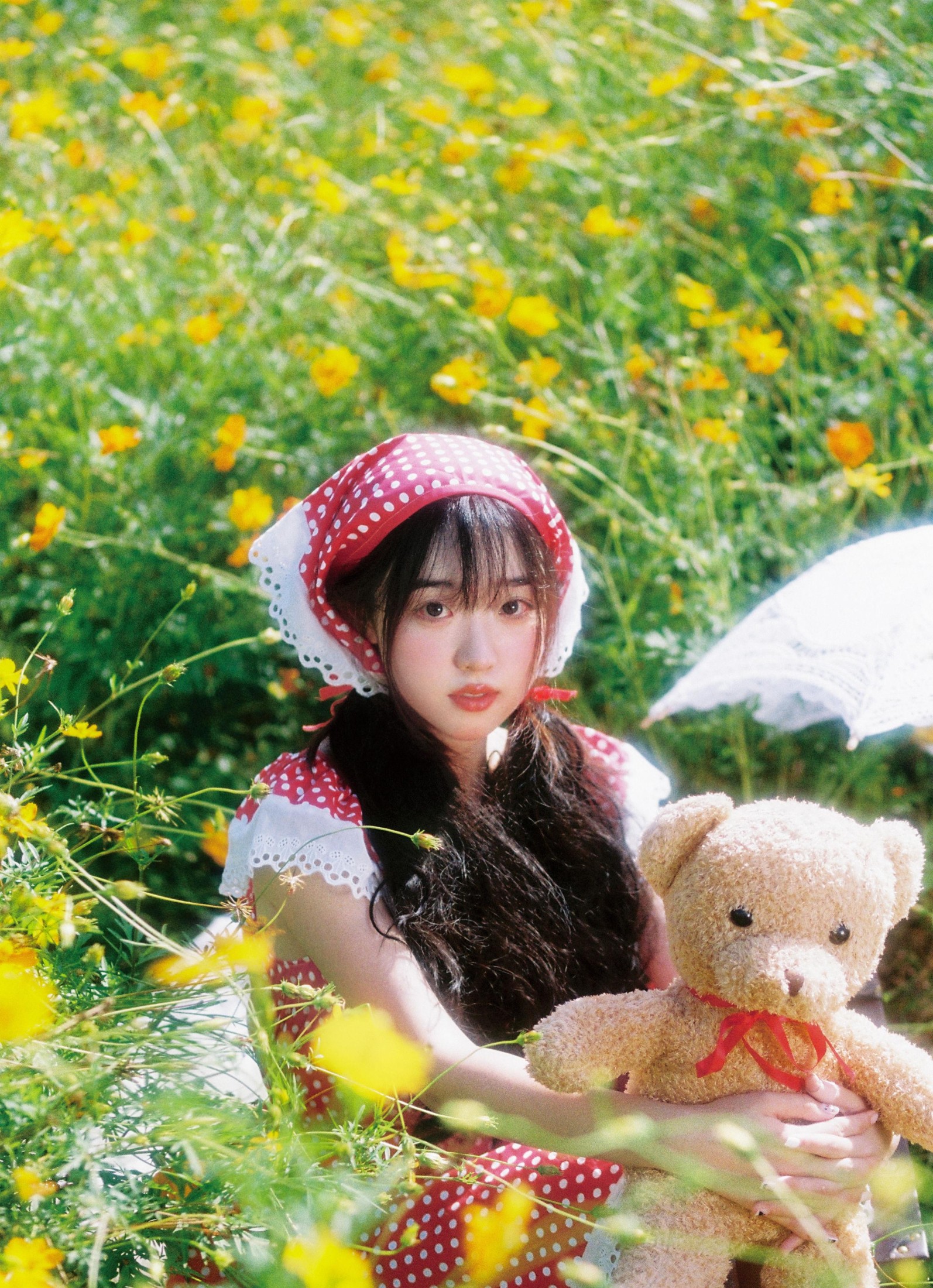 yunn – 《花间的洋娃娃～》[13P]