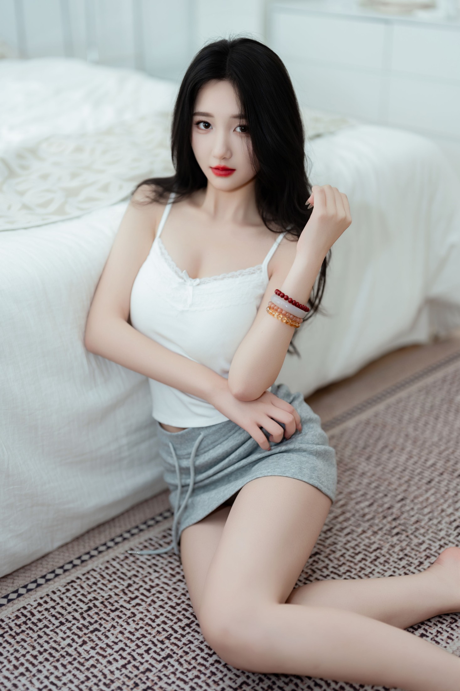 我吃一头牛 – 《居家轻私写真》[41P]