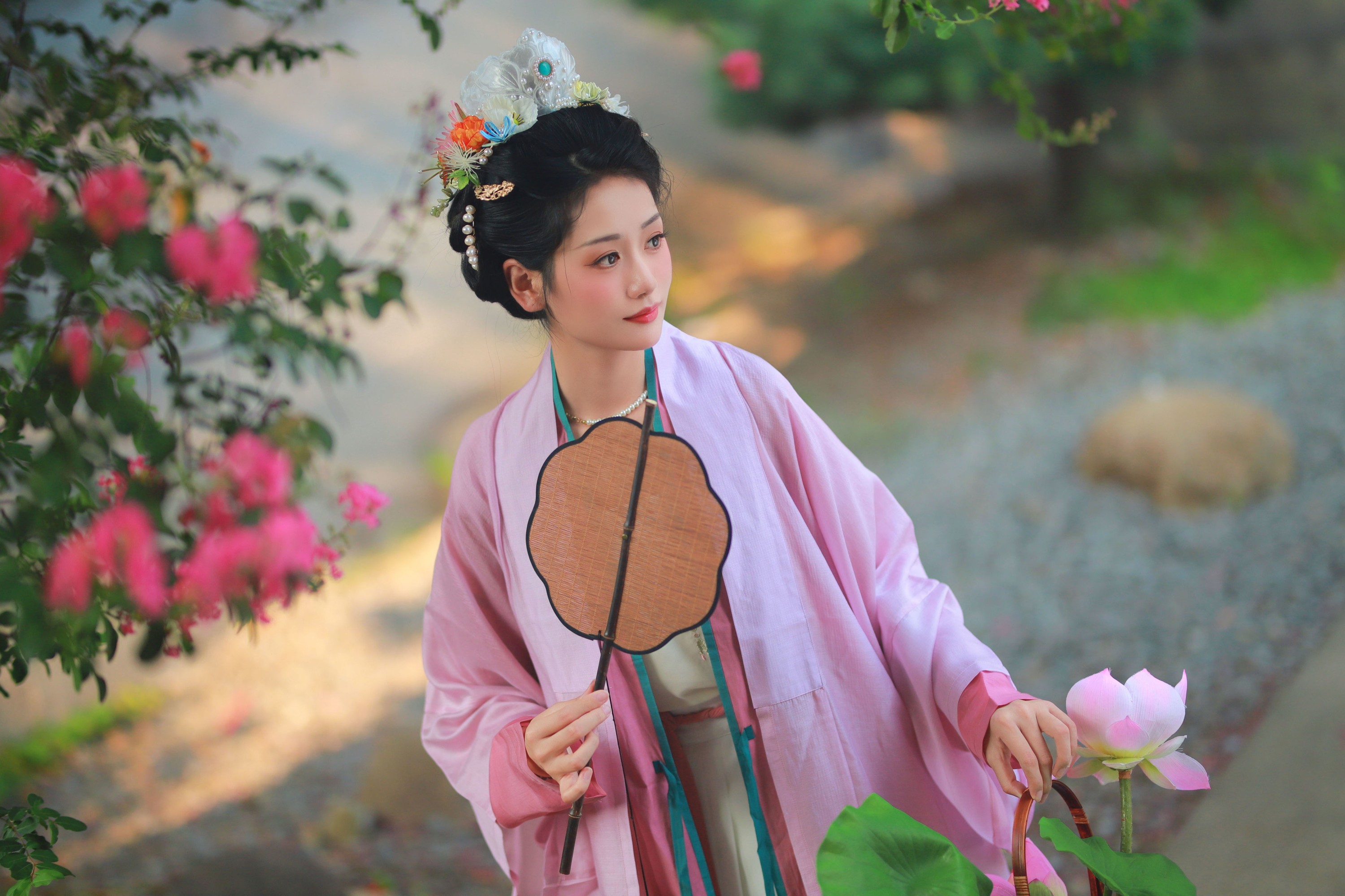 一只大大大李子 – 《紫薇花开》[27P]