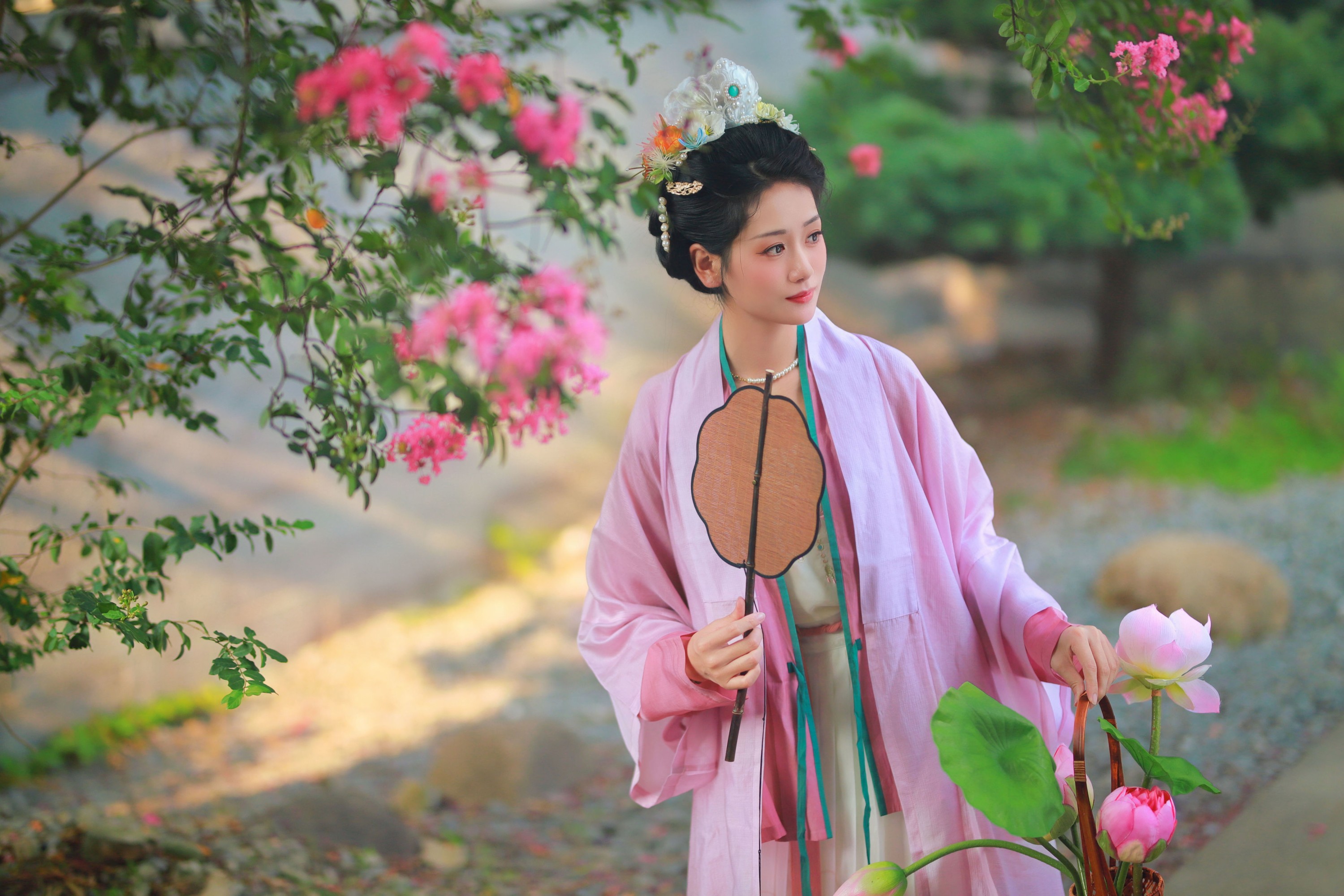 一只大大大李子 – 《紫薇花开》[27P]