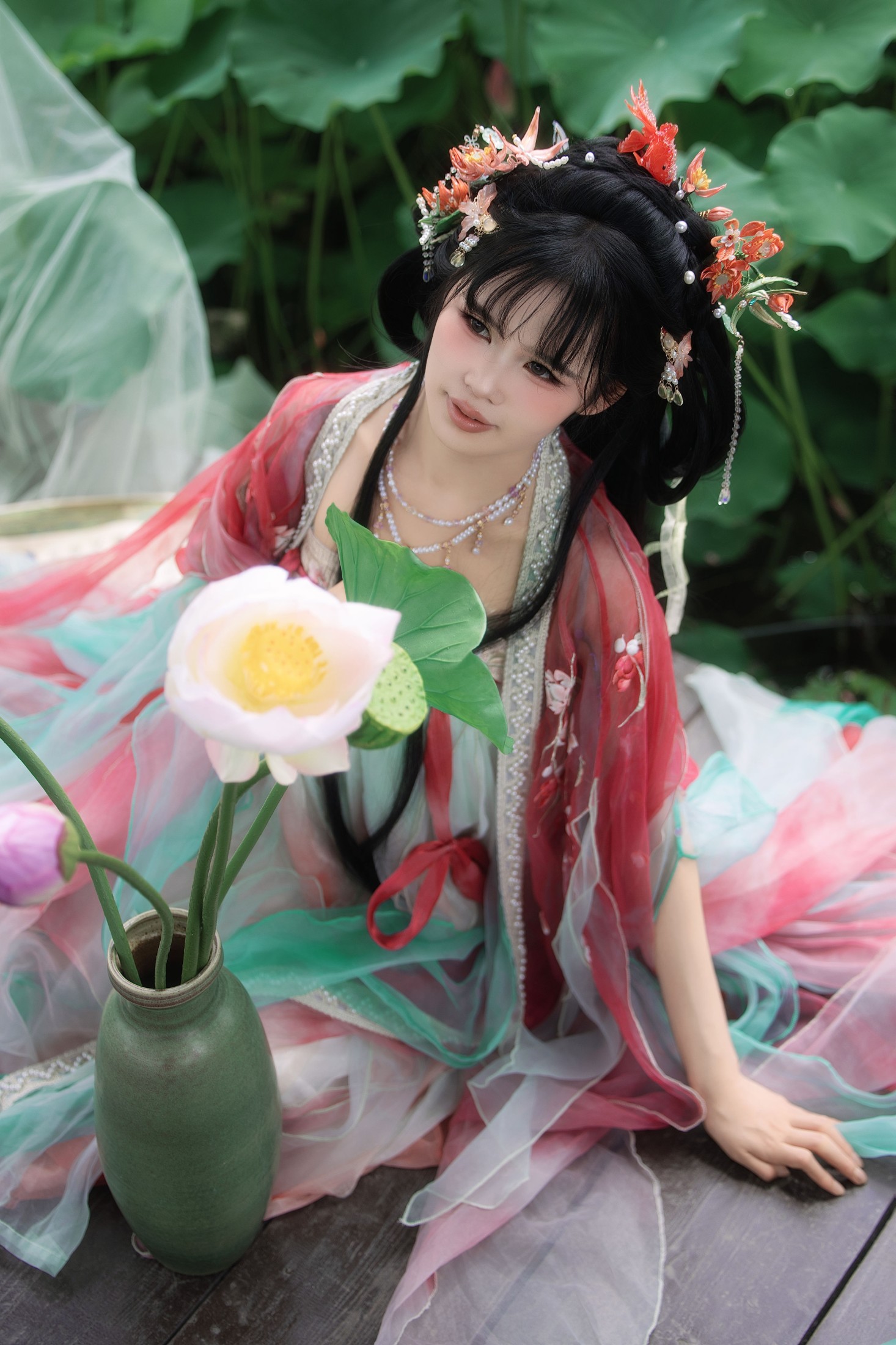 婳婳 – 《夏日荷花》[17P]