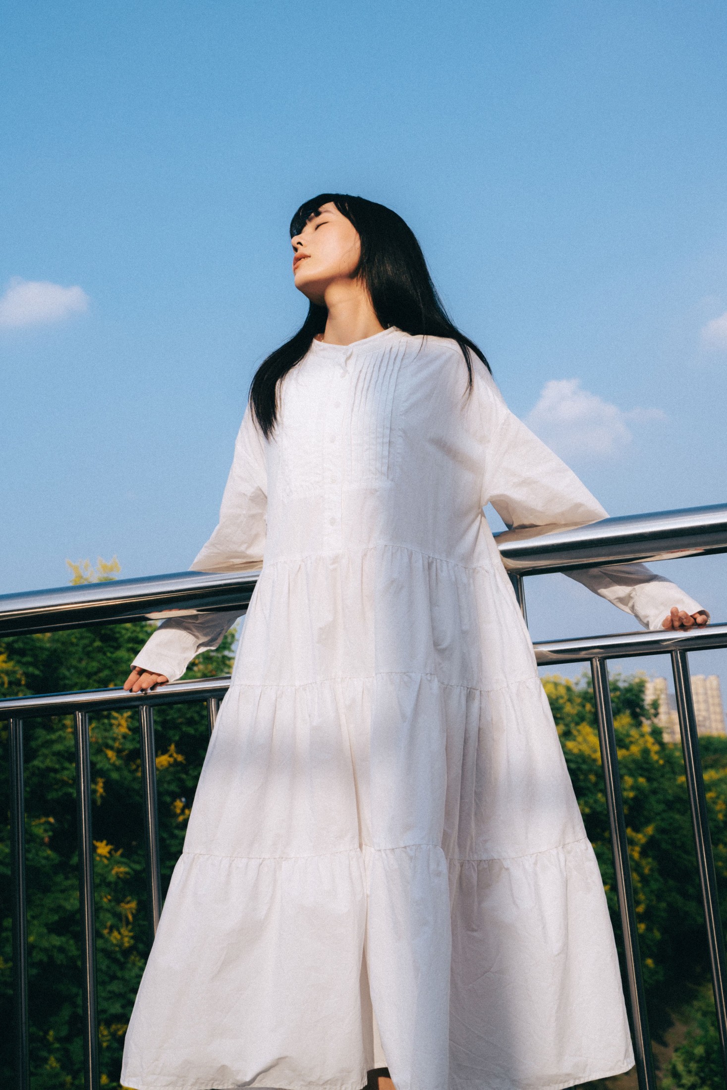 养乐白 – 《天桥的夏天》[24P]