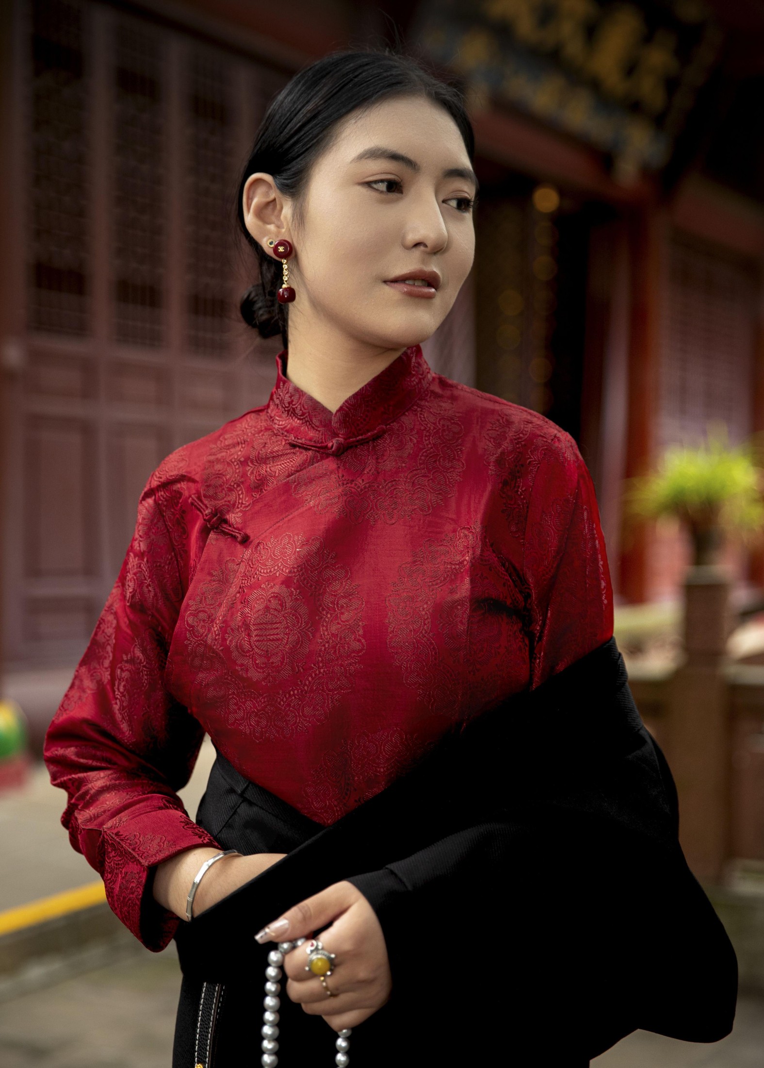 觉热 – 《藏族女孩》[27P]