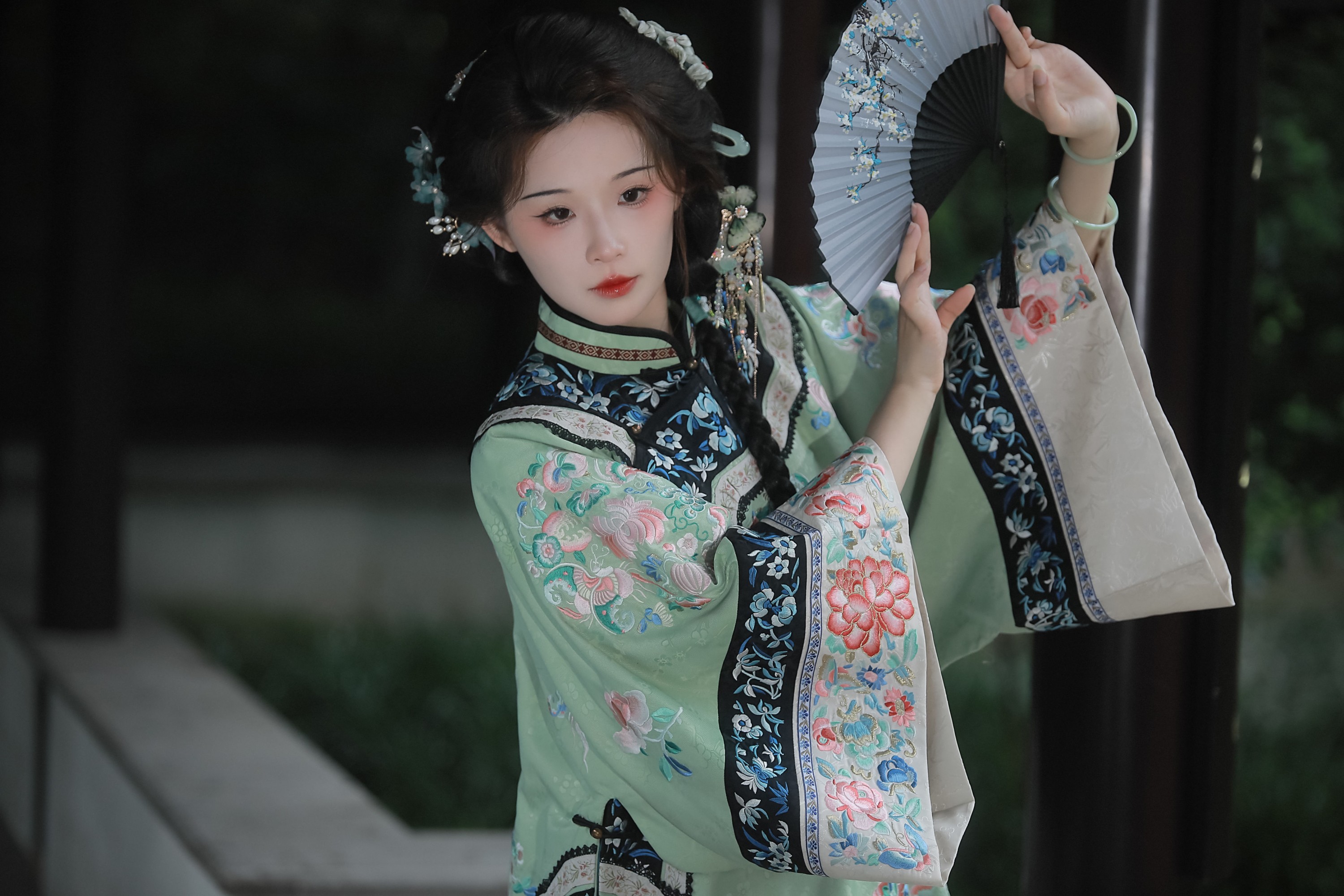 _喵喵家的小鱼干_ – 《玉阶凝香》[28P]