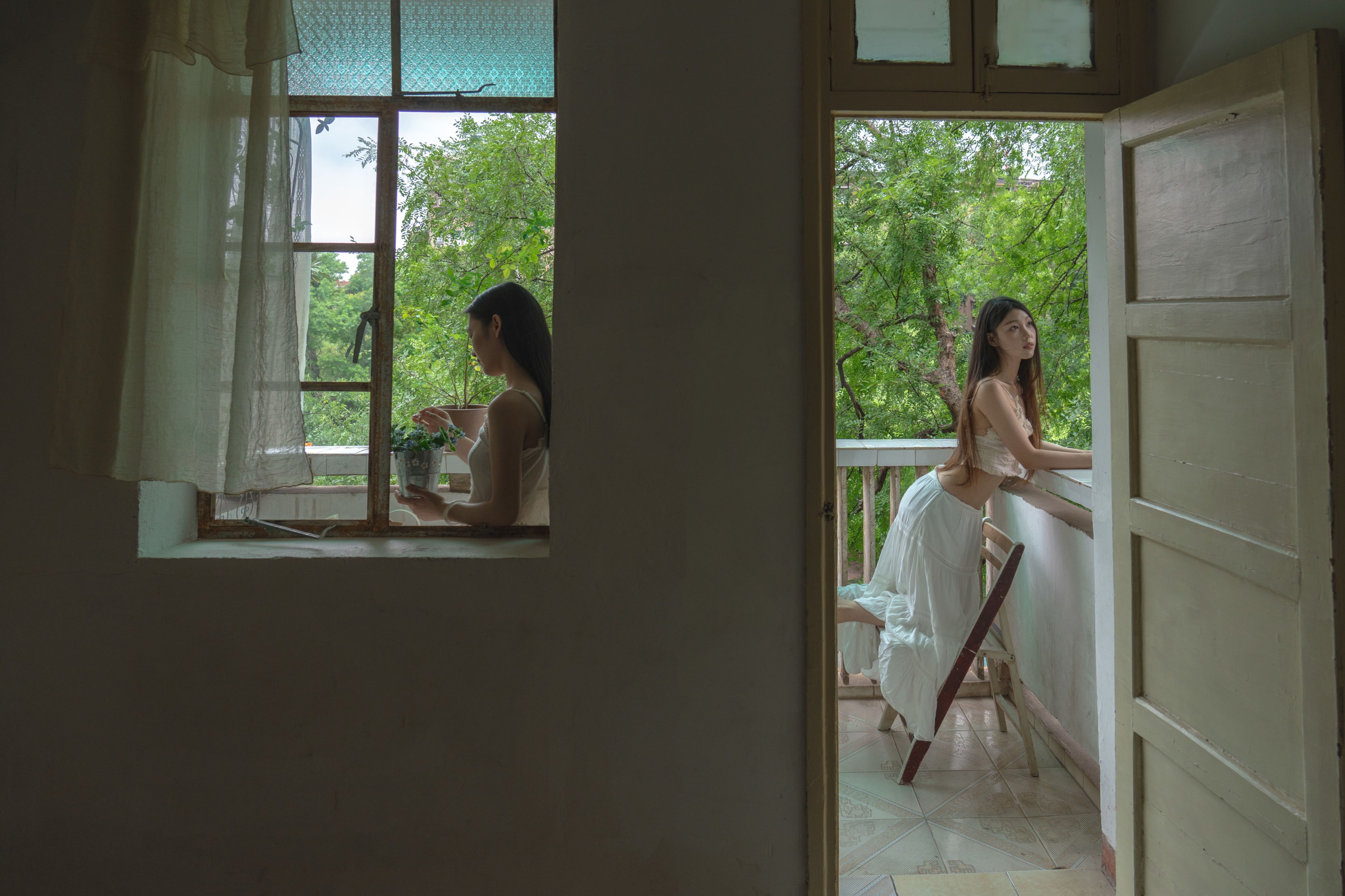 Su- 舒浅 – 《半朵蔷薇》[26P]