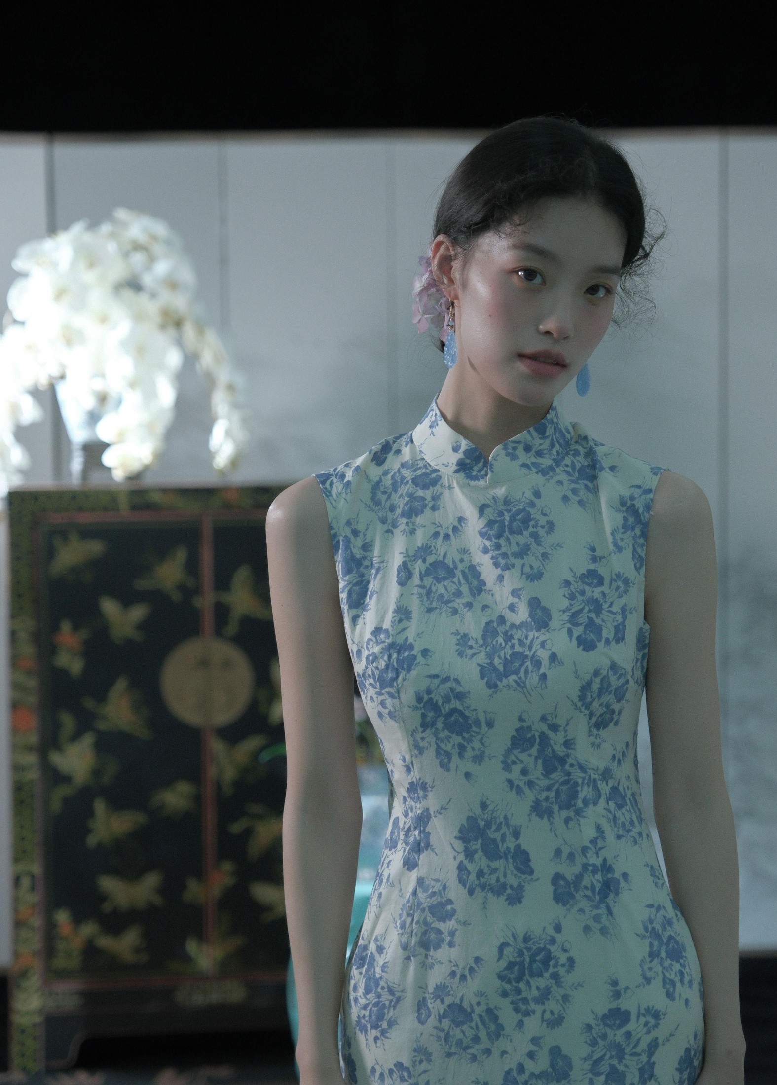 恭喜发财提 – 《瓷国美人》[16P]