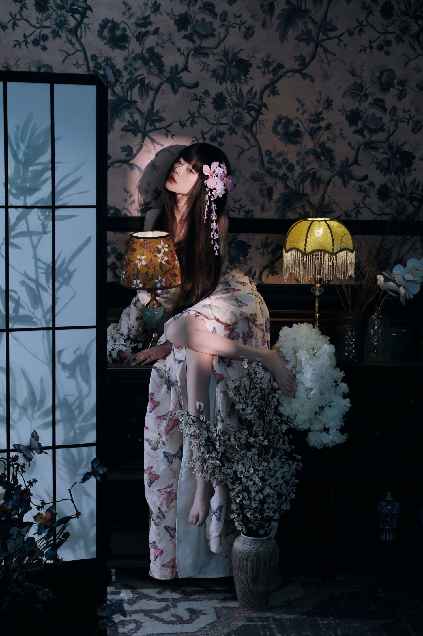 Yyy – 《魅魔》[14P]