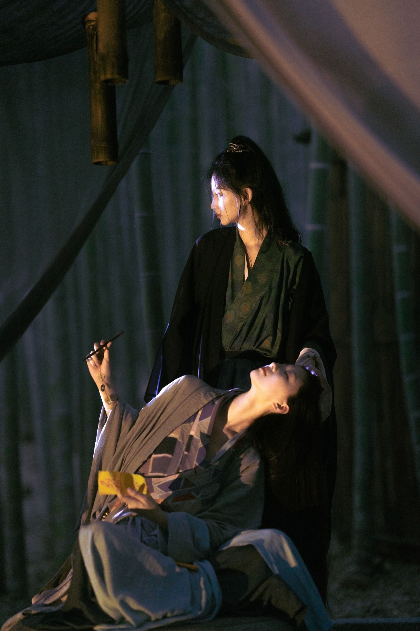 二一芝 一个木枝 – 《小道士与赶尸人》[18P]