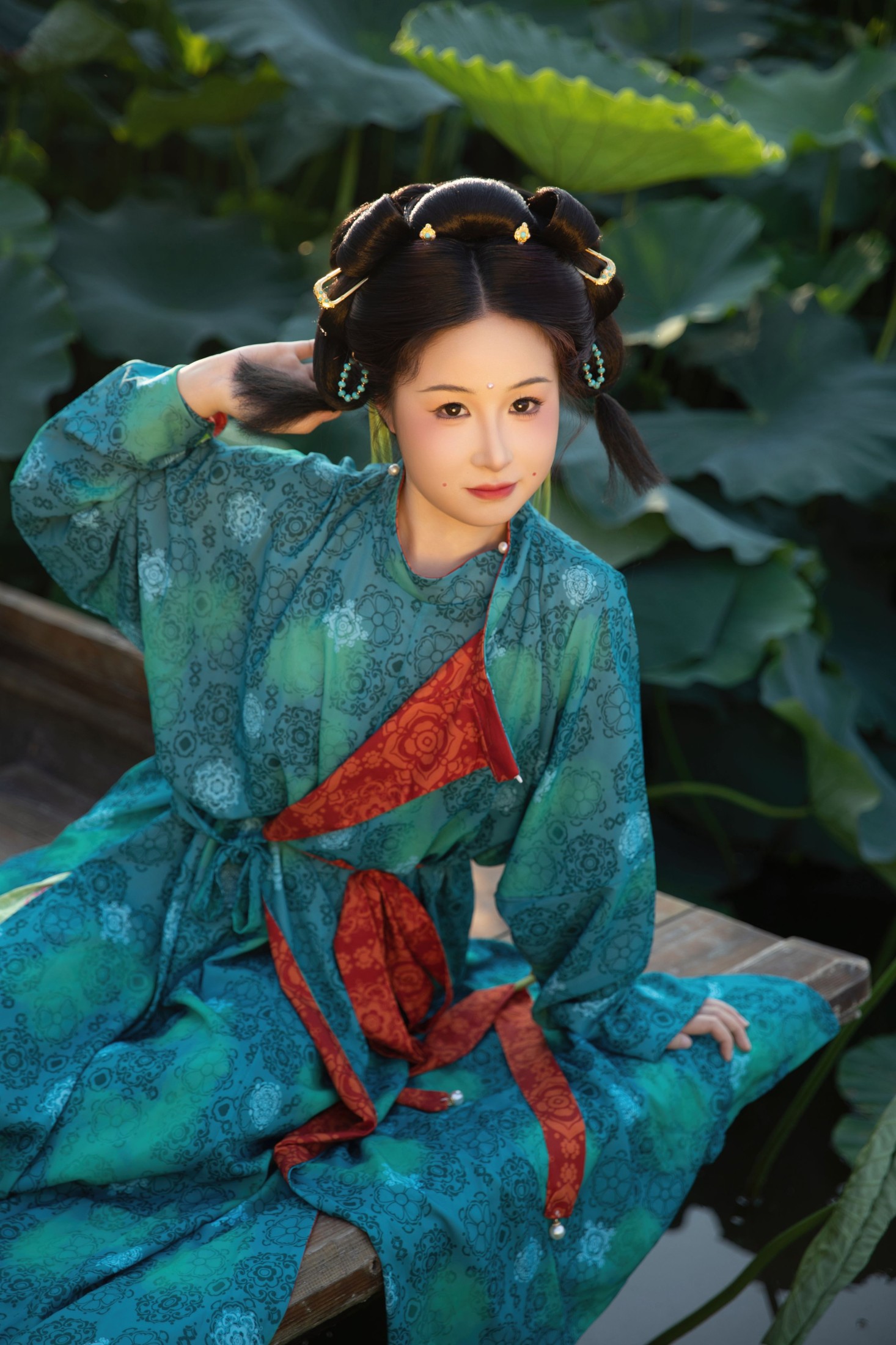 小薯片儿 艾艾 – 《就跟我一起出去玩吧》[20P]