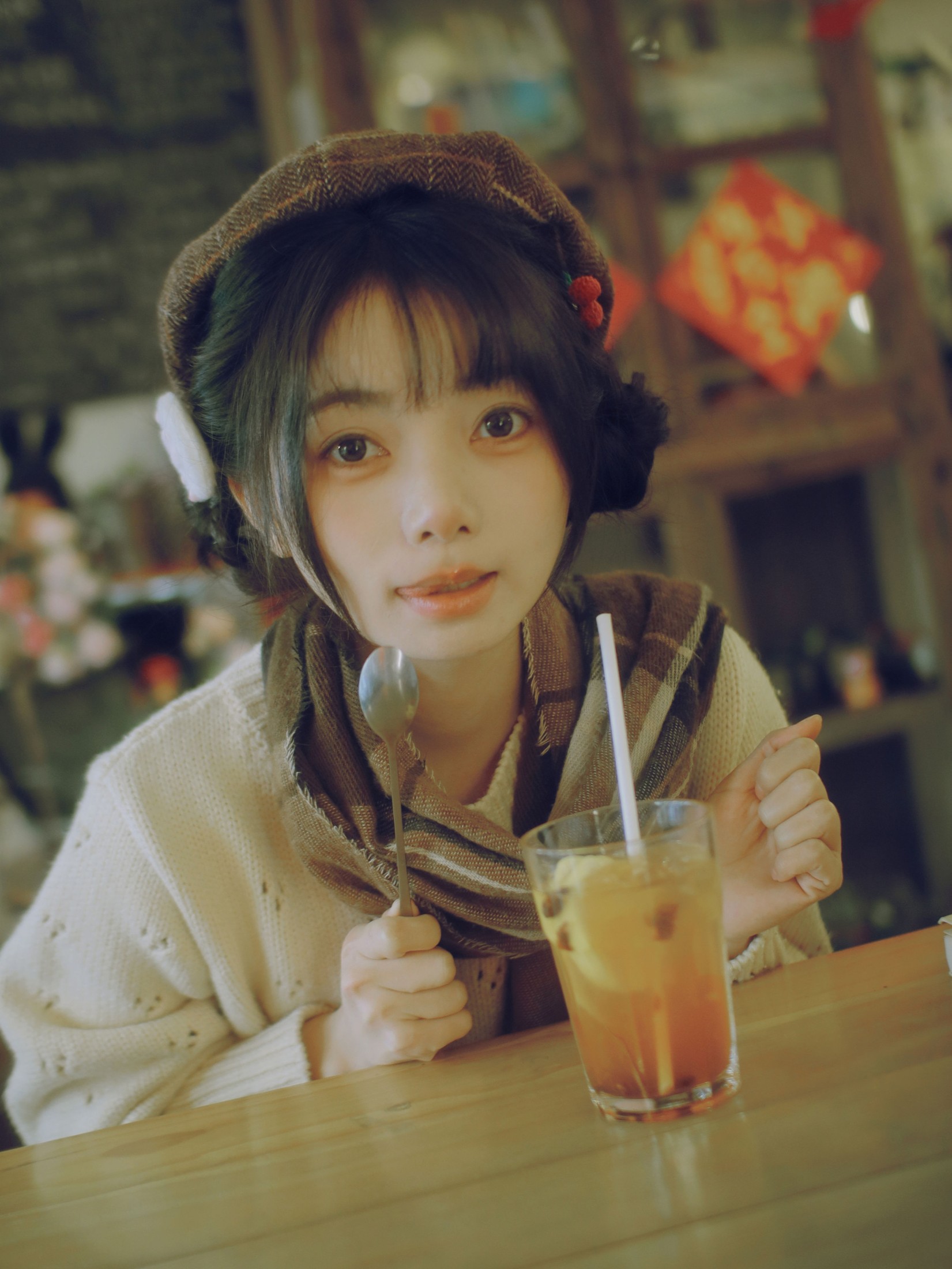 露露 – 《咖啡馆日系拍照指南》[23P]