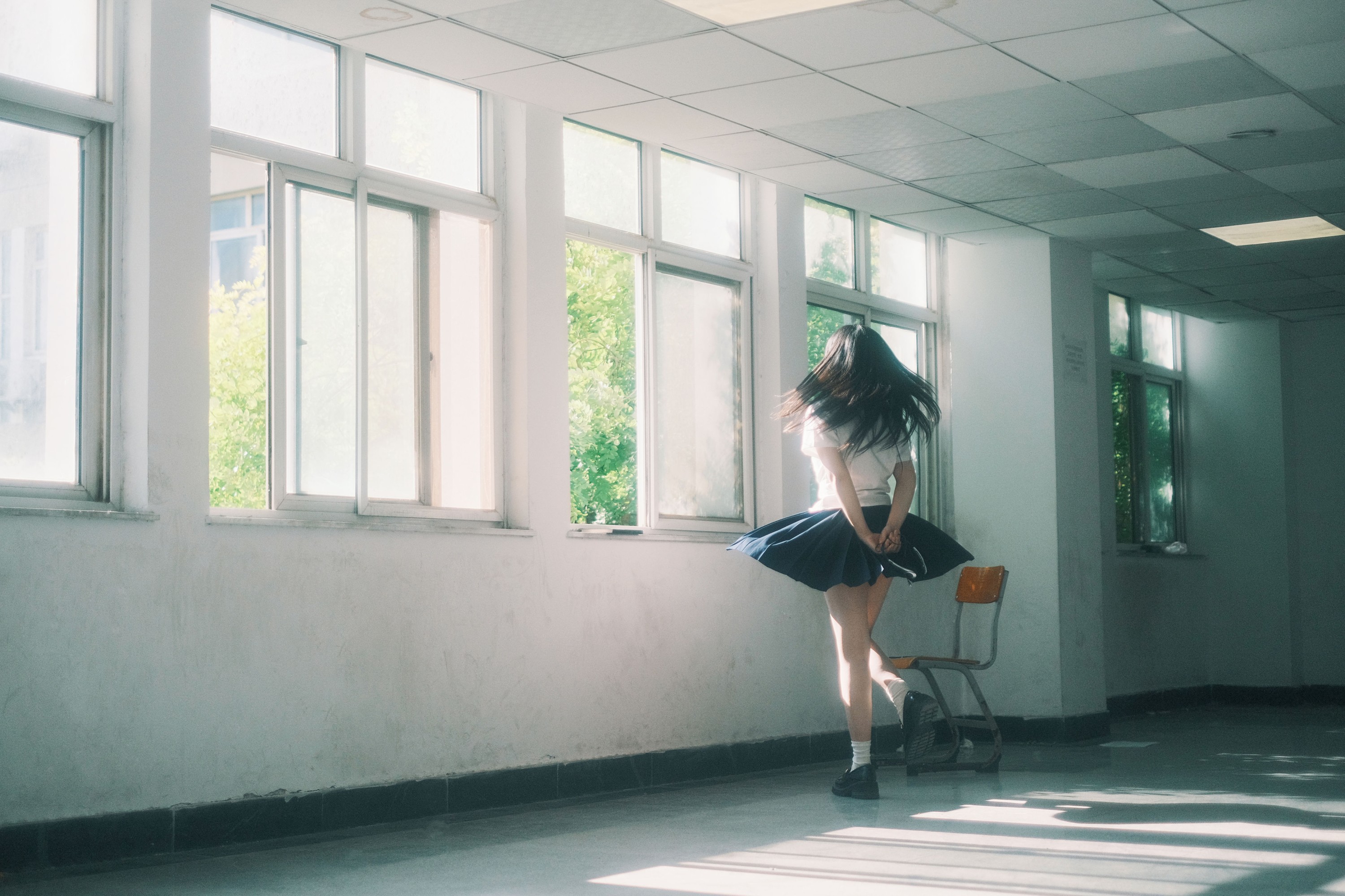 芝士打人 – 《窗》[18P]