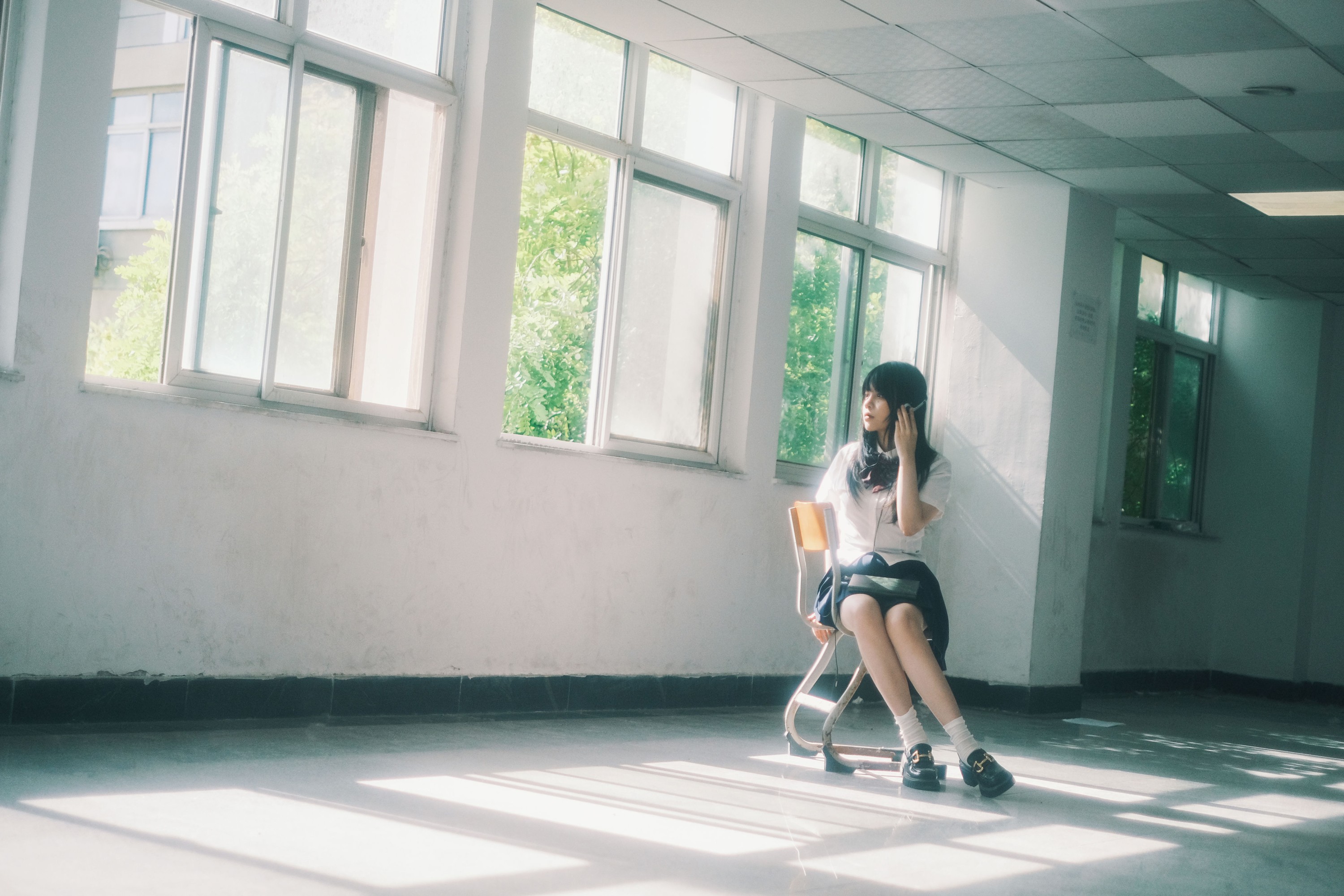 芝士打人 – 《窗》[18P]