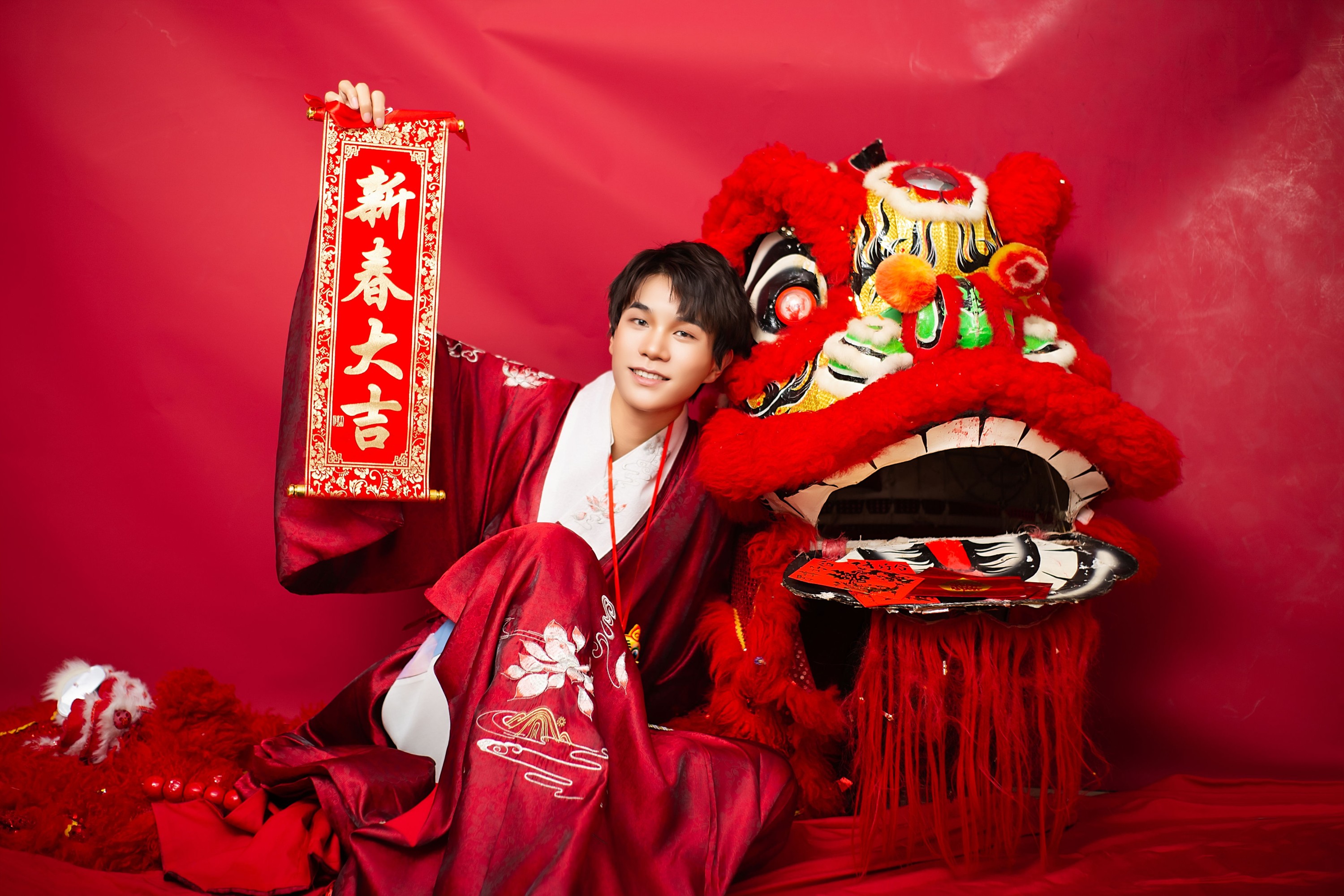 摇光 – 《恭喜发财，红包拿来。》[15P]