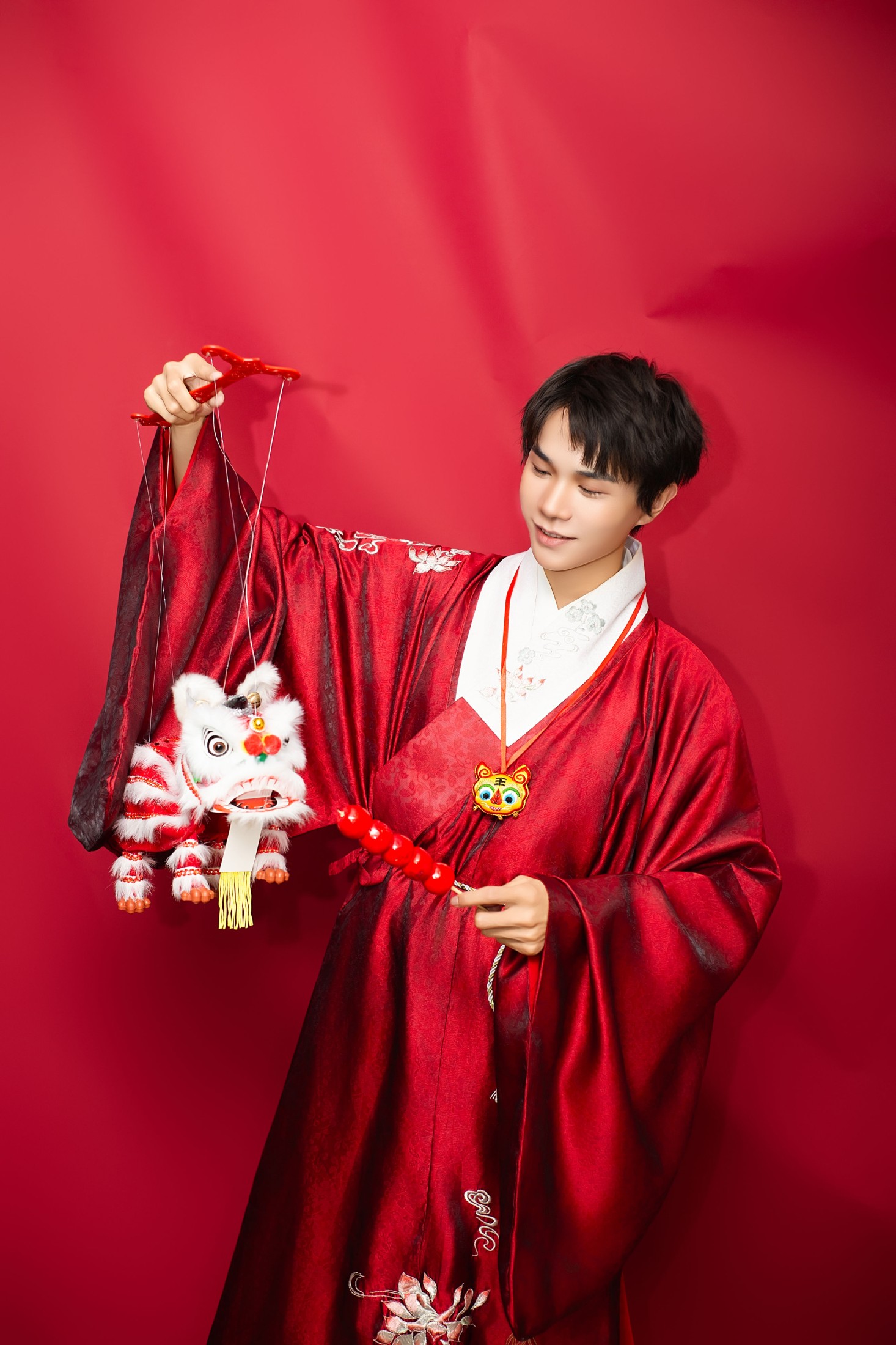 摇光 – 《恭喜发财，红包拿来。》[15P]