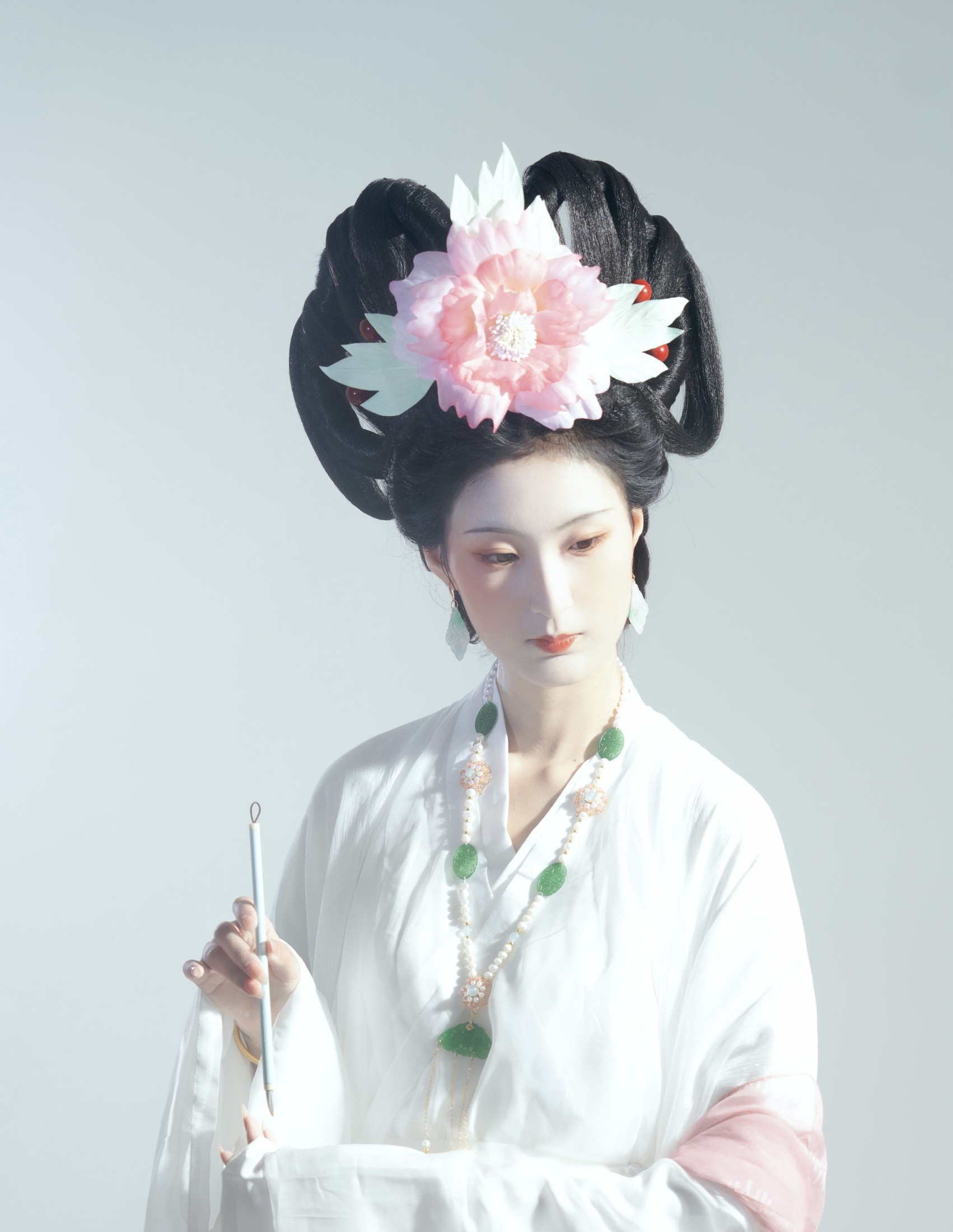 荷里寒 – 《瓷人仿妆 • 思凡》[13P]