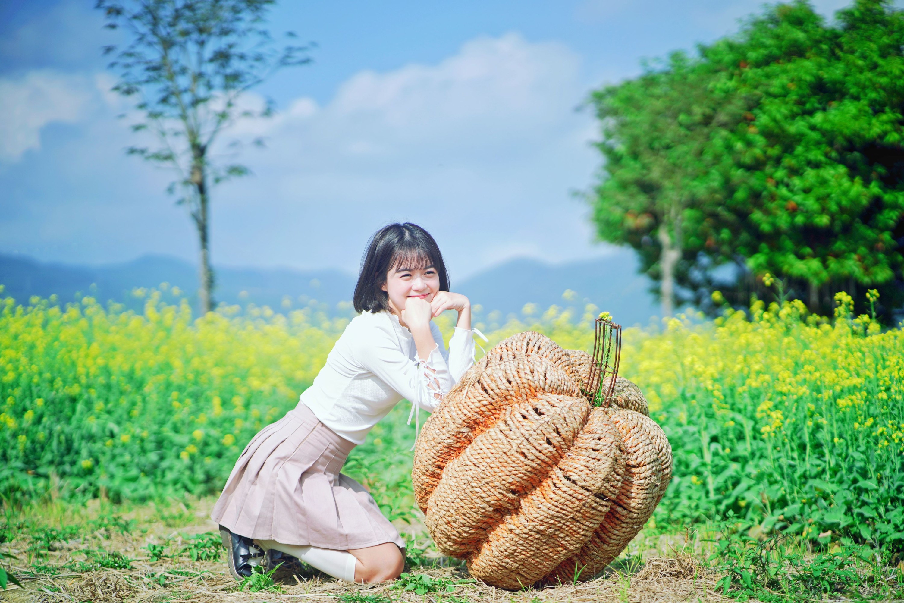 晓颖葵子 – 《春日花田元气少女》[21P]