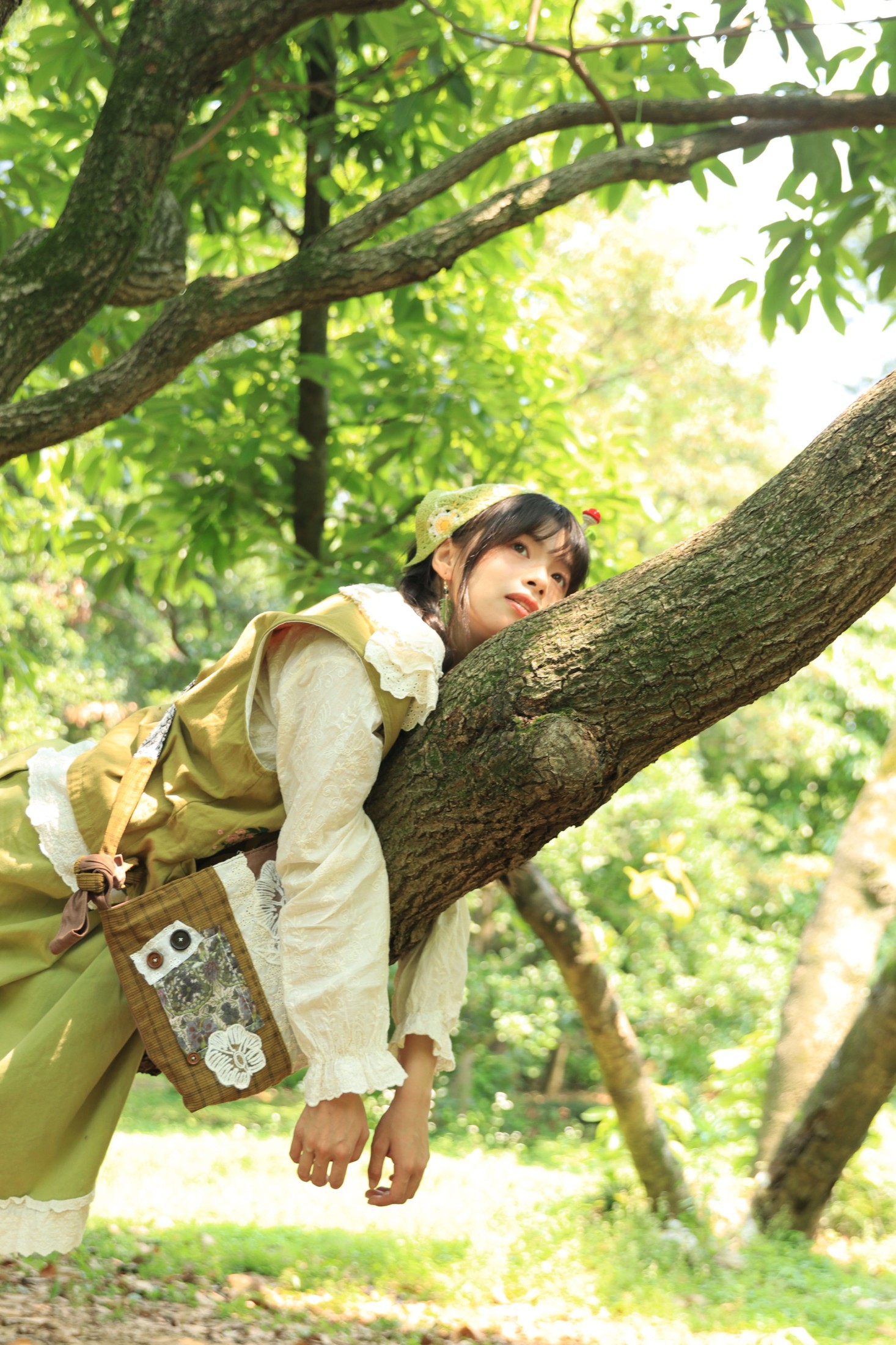 婠婍 – 《森林的女儿》[14P]