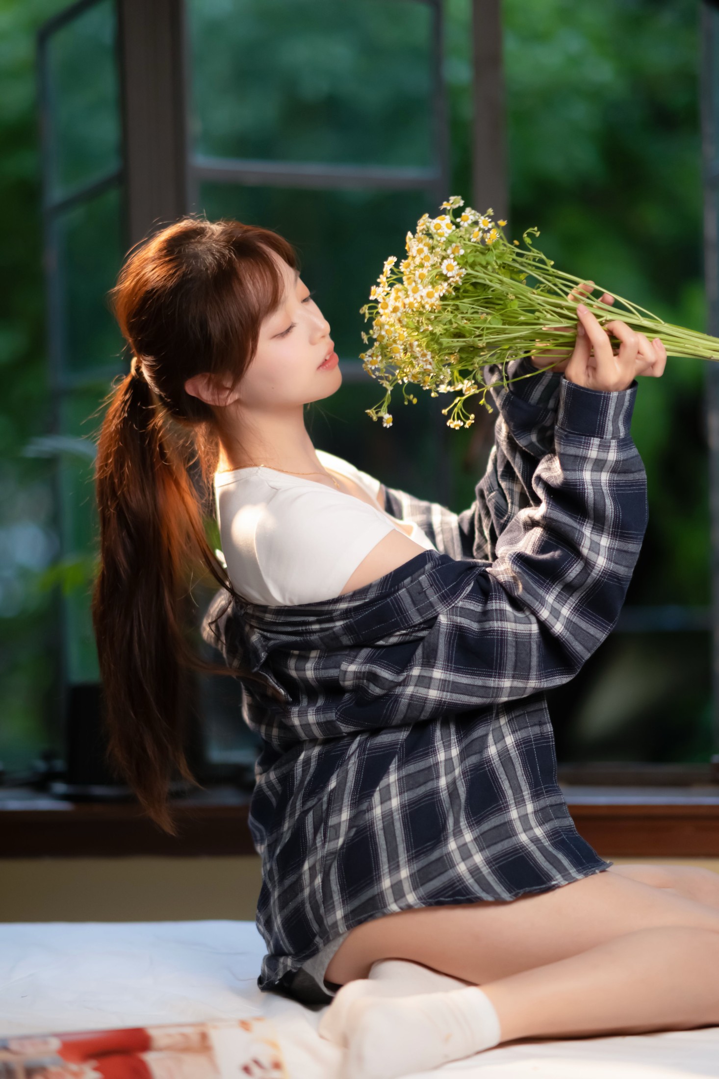 小亿 – 《居家风小亿丨在窗边》[25P]