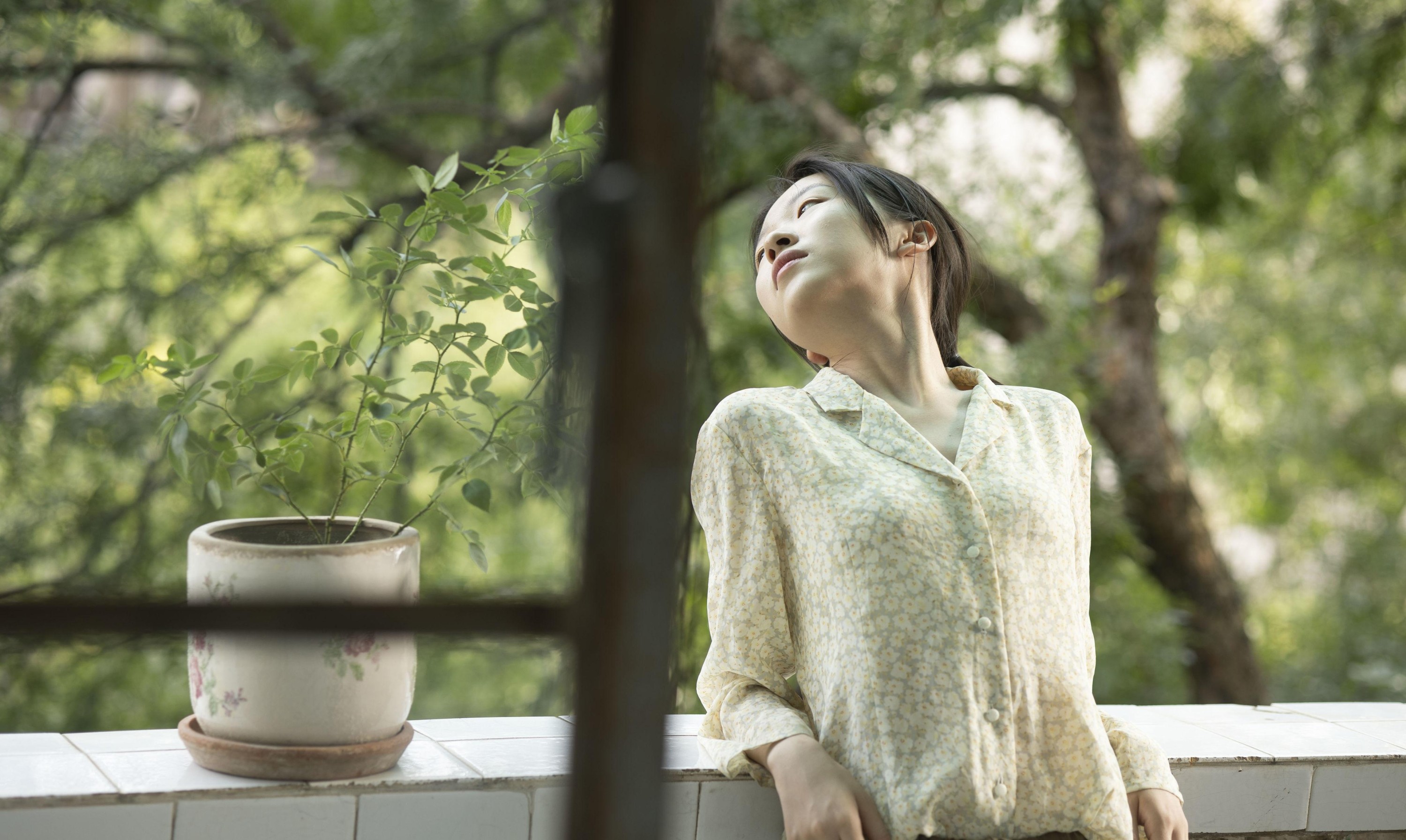 小鱼饼干 – 《像做了一个梦 梦里有风 有朝霞  山茶花和积雪》[24P]